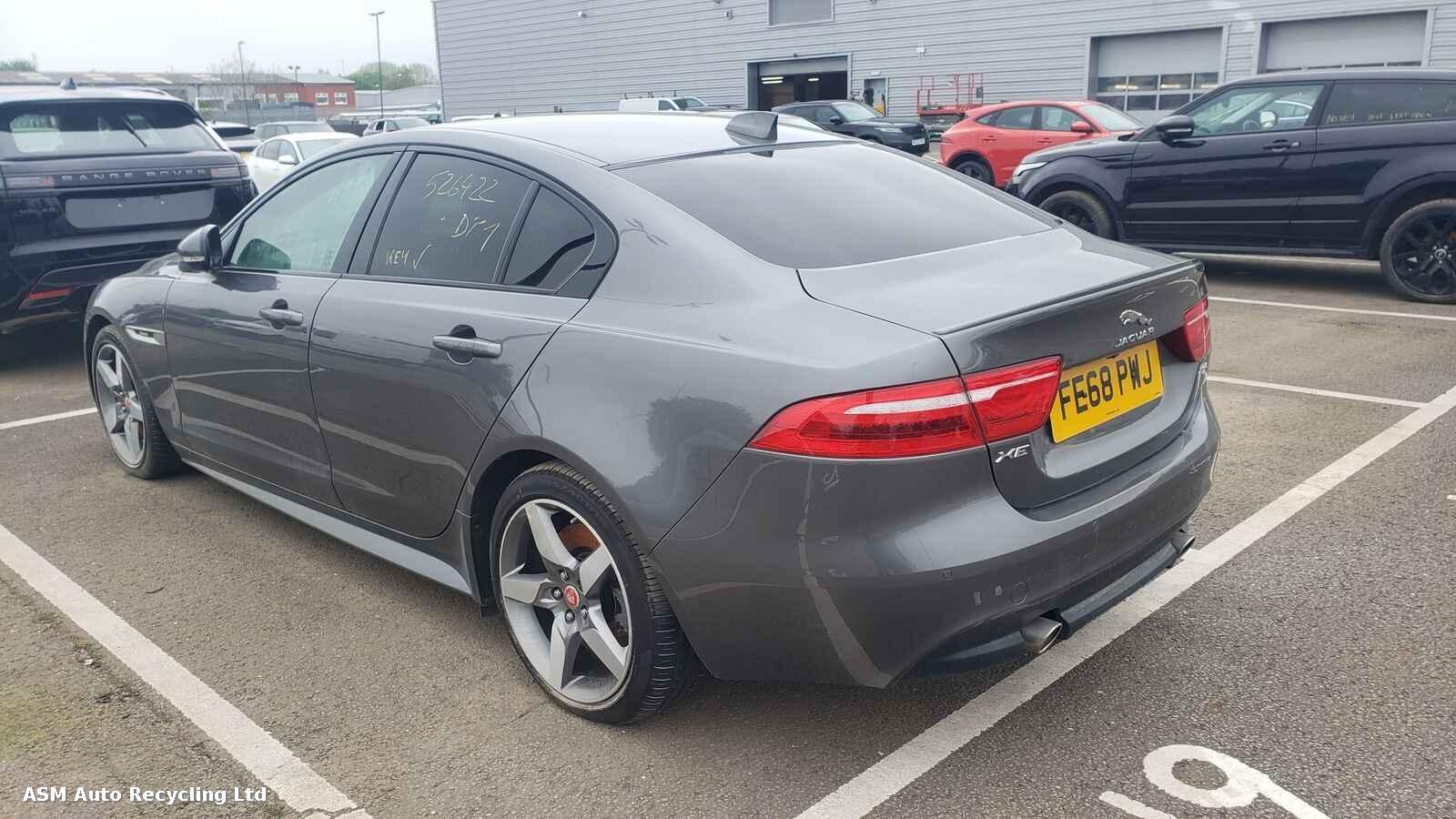 View Auto part Jaguar Xe 2018 4 Door Saloon Breaking