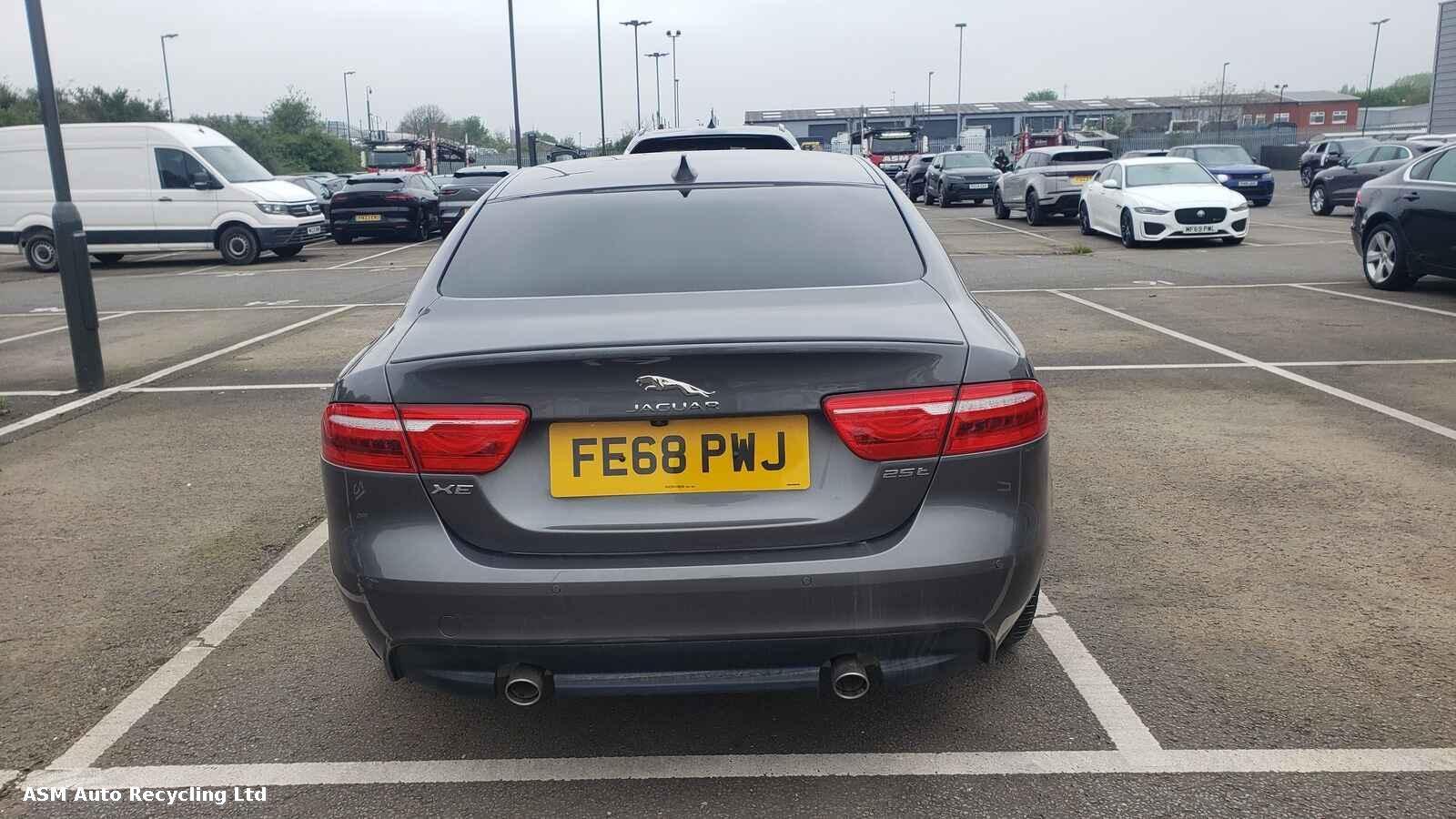 View Auto part Jaguar Xe 2018 4 Door Saloon Breaking