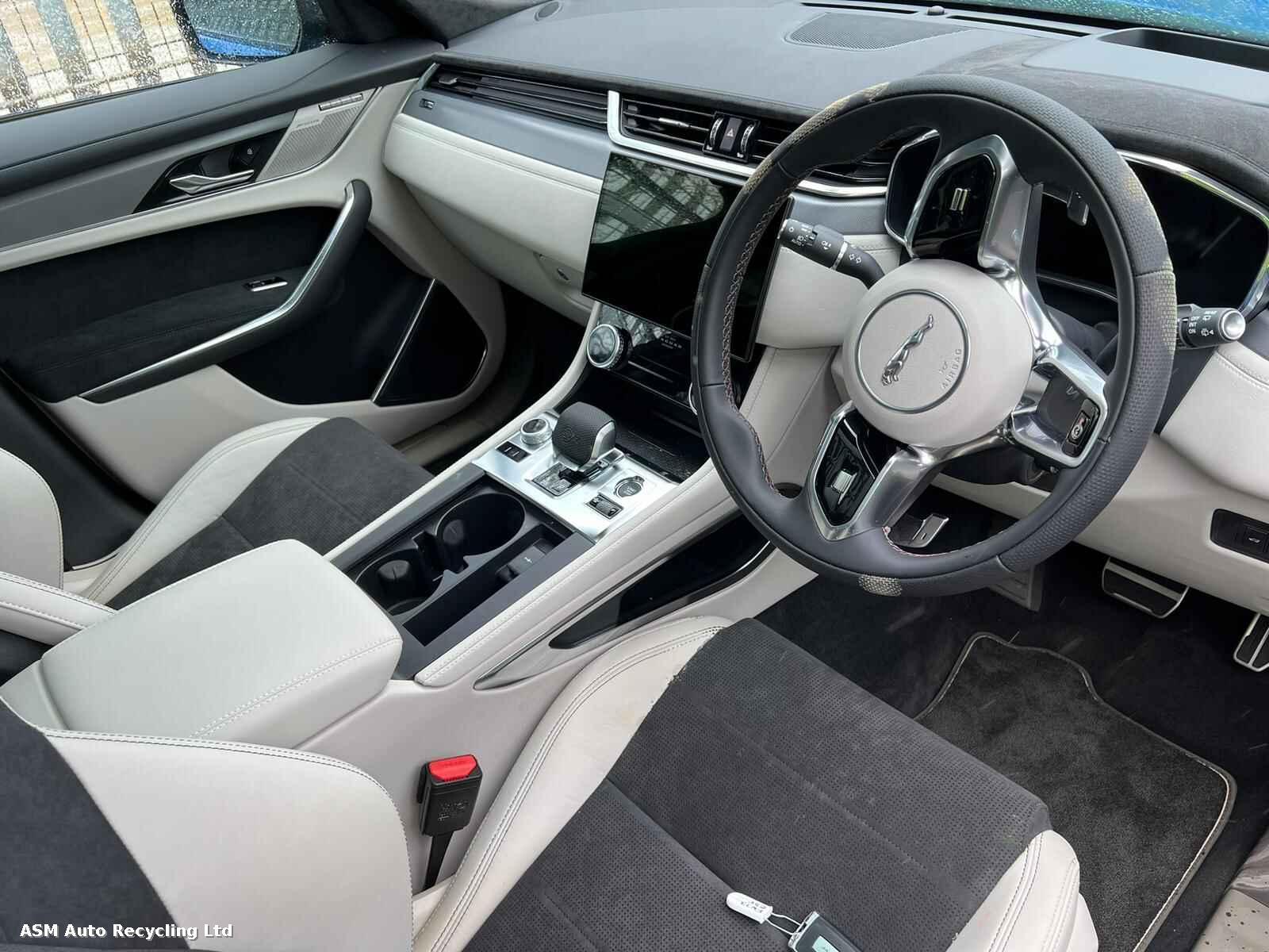 View Auto part Jaguar F-pace 2023 5 Door Estate Breaking