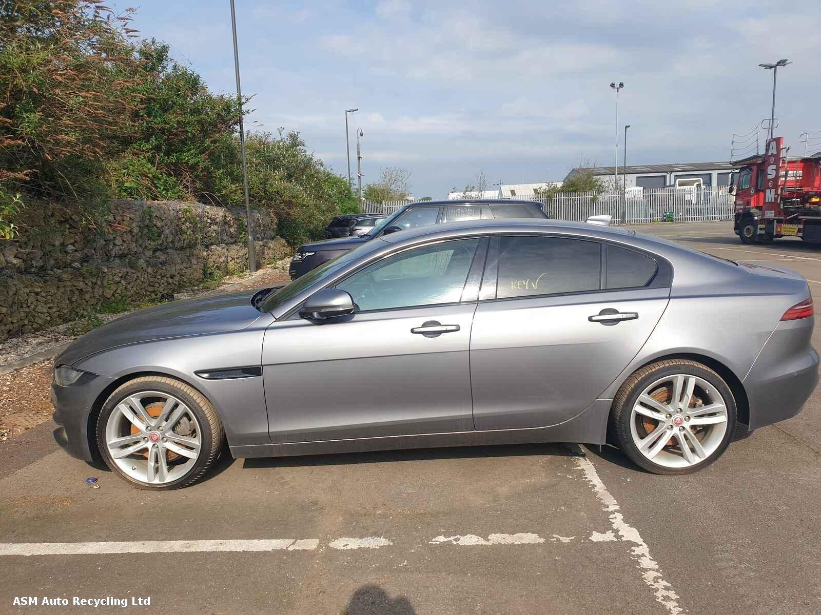 View Auto part Jaguar Xe 2019 4 Door Saloon Breaking