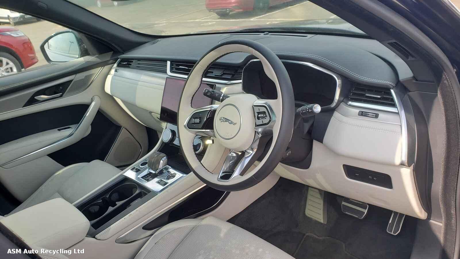 View Auto part Jaguar F-pace 2023 5 Door Estate Breaking
