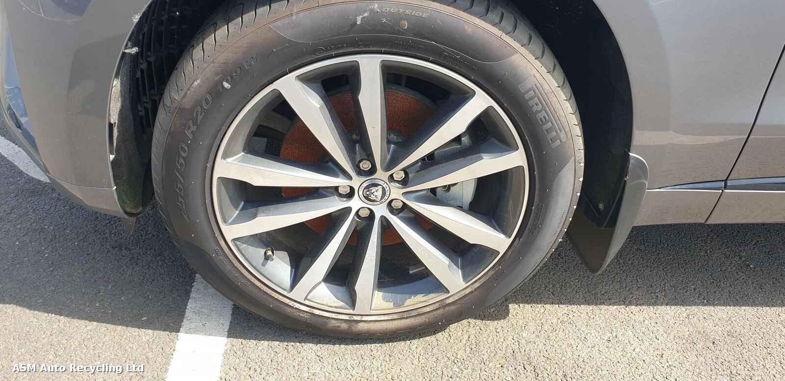 View Auto part Jaguar F-pace 2023 5 Door Estate Breaking