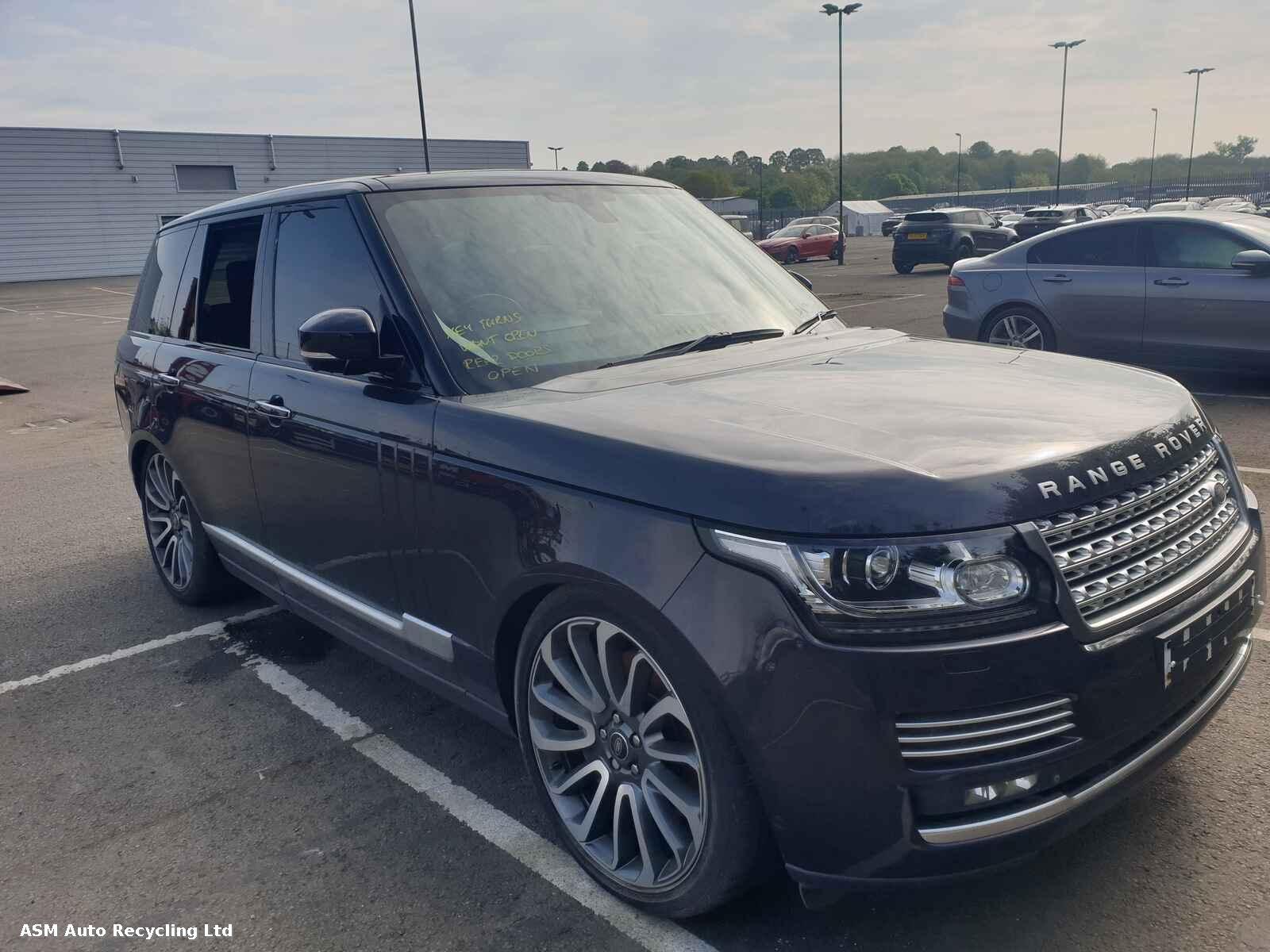 Image for a Land Rover Range Rover 2014 5 Door Estate Breaking