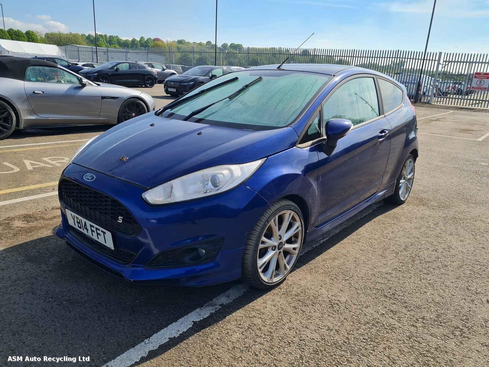 View Auto part Ford Fiesta 2014 3 Door Hatchback Breaking