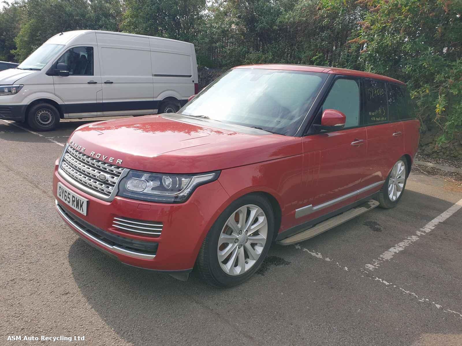 View Auto part Land Rover Range Rover 2015 5 Door Estate Breaking