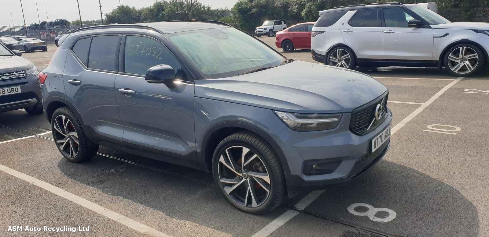 Image for a Volvo Xc40 2020 5 Door Estate Breaking