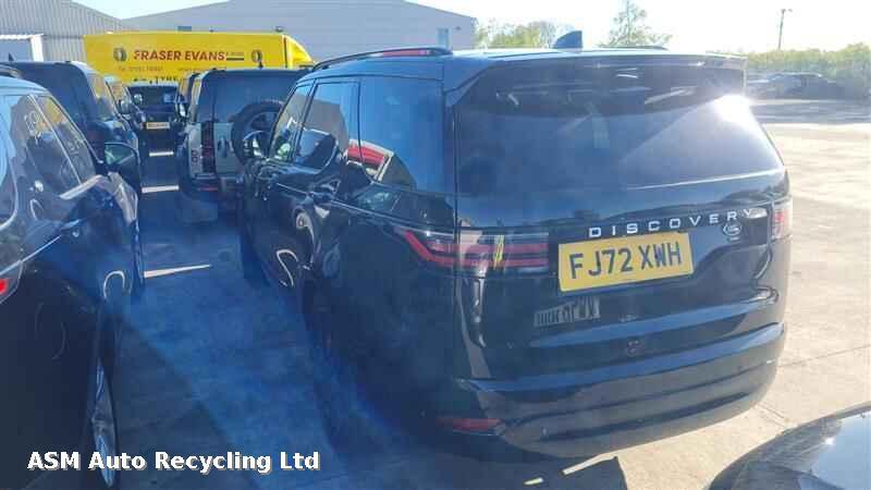 View Auto part Land Rover Discovery 2022 5 Door Estate Breaking