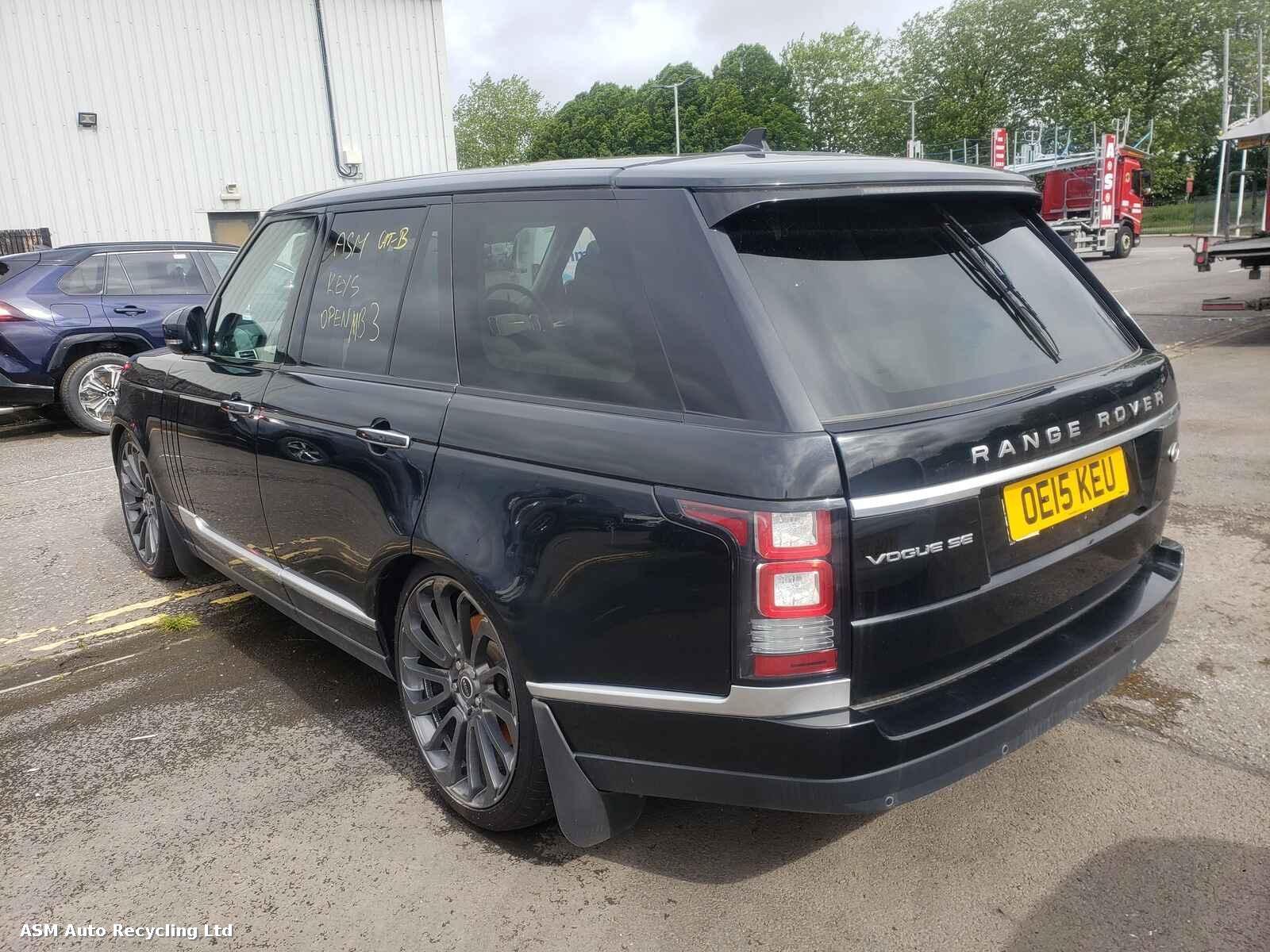 View Auto part Land Rover Range Rover 2015 5 Door Estate Breaking