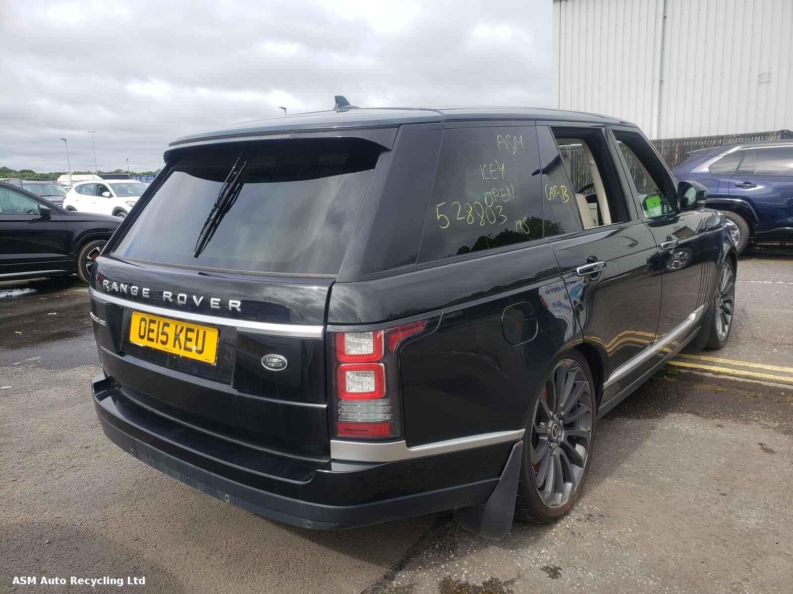 View Auto part Land Rover Range Rover 2015 5 Door Estate Breaking
