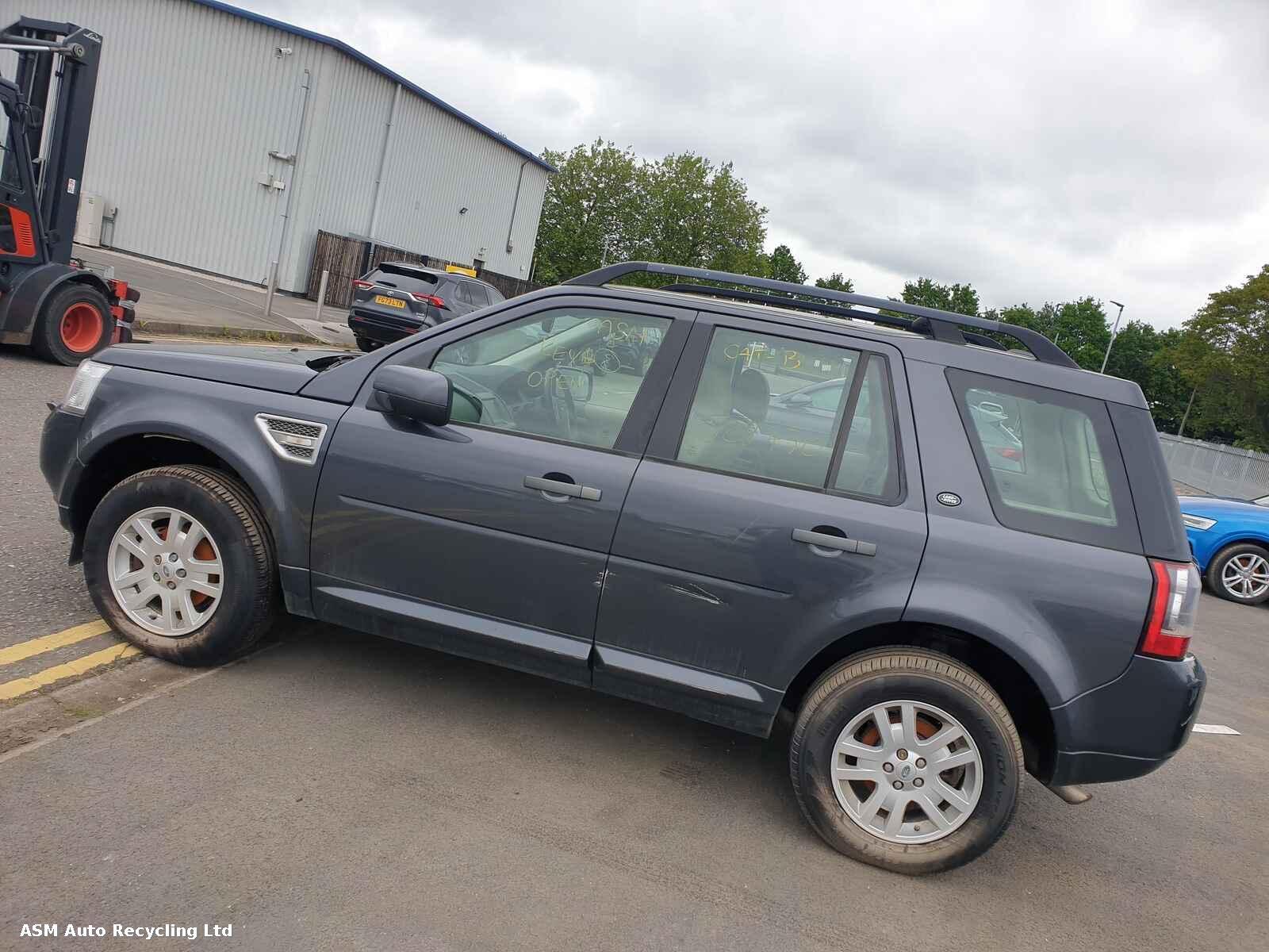 View Auto part Land Rover Freelander 2011 5 Door Estate Breaking