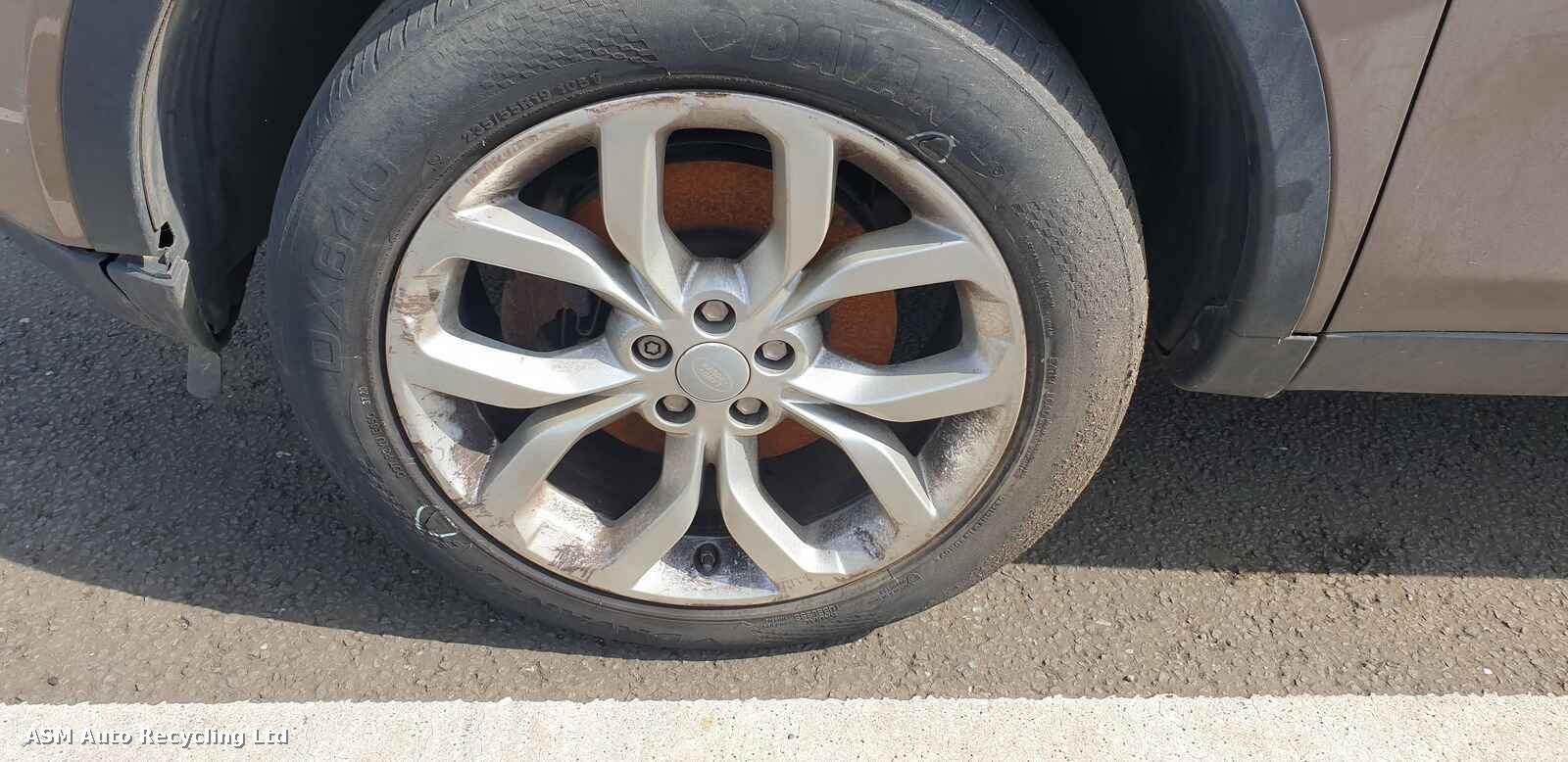 View Auto part Land Rover Discovery Sport 2015 5 Door Estate Breaking