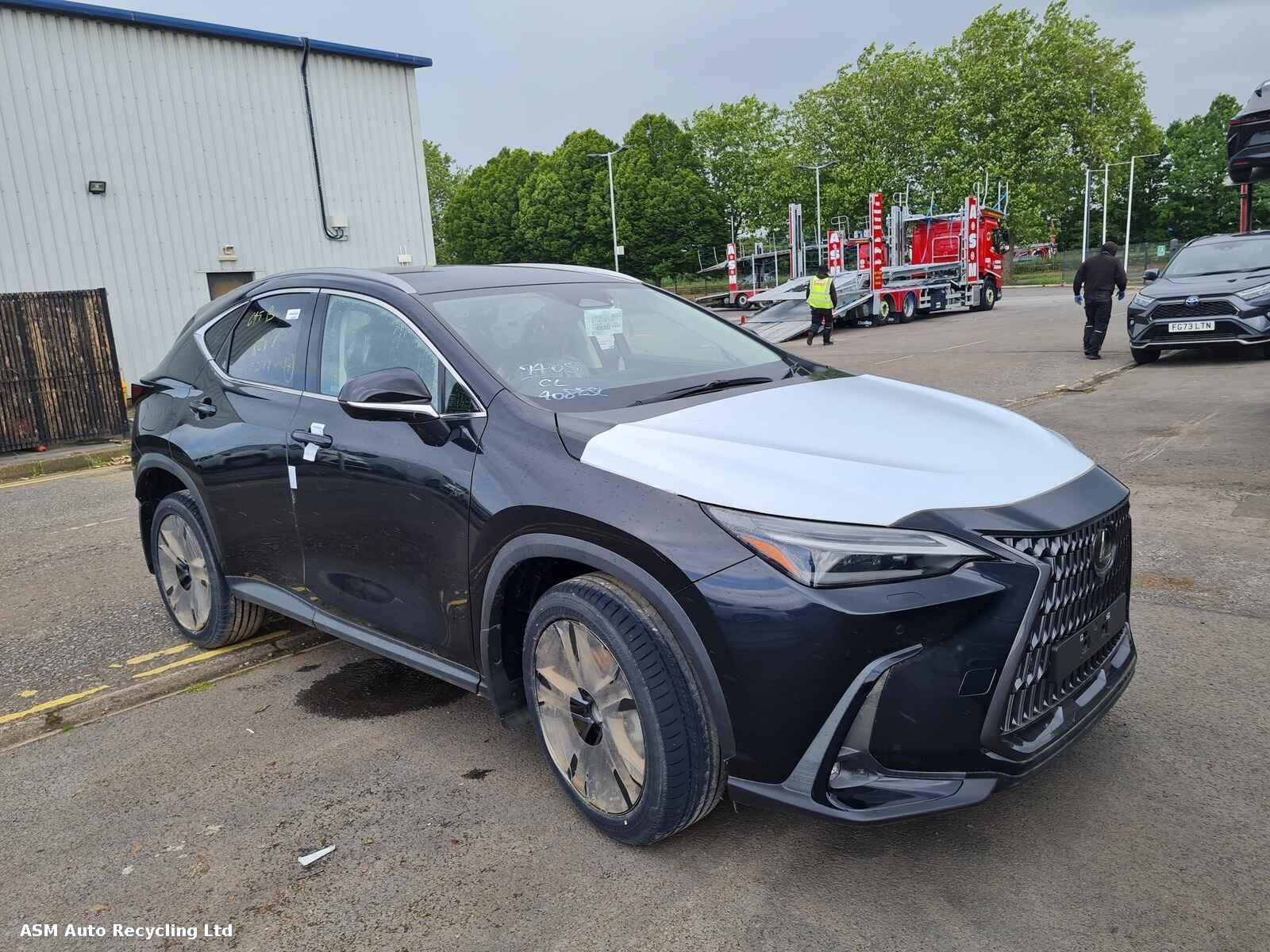 Image for a Lexus Nx Series 2023 5 Door Estate Breaking