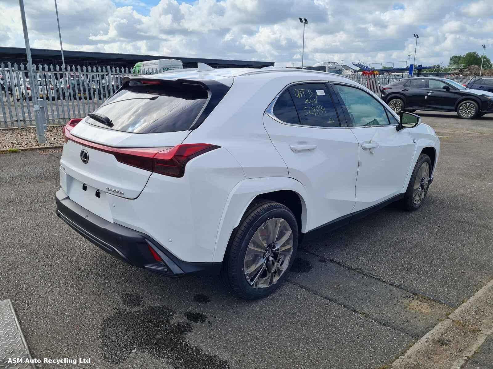 View Auto part Lexus Ux 2024 5 Door Estate Breaking