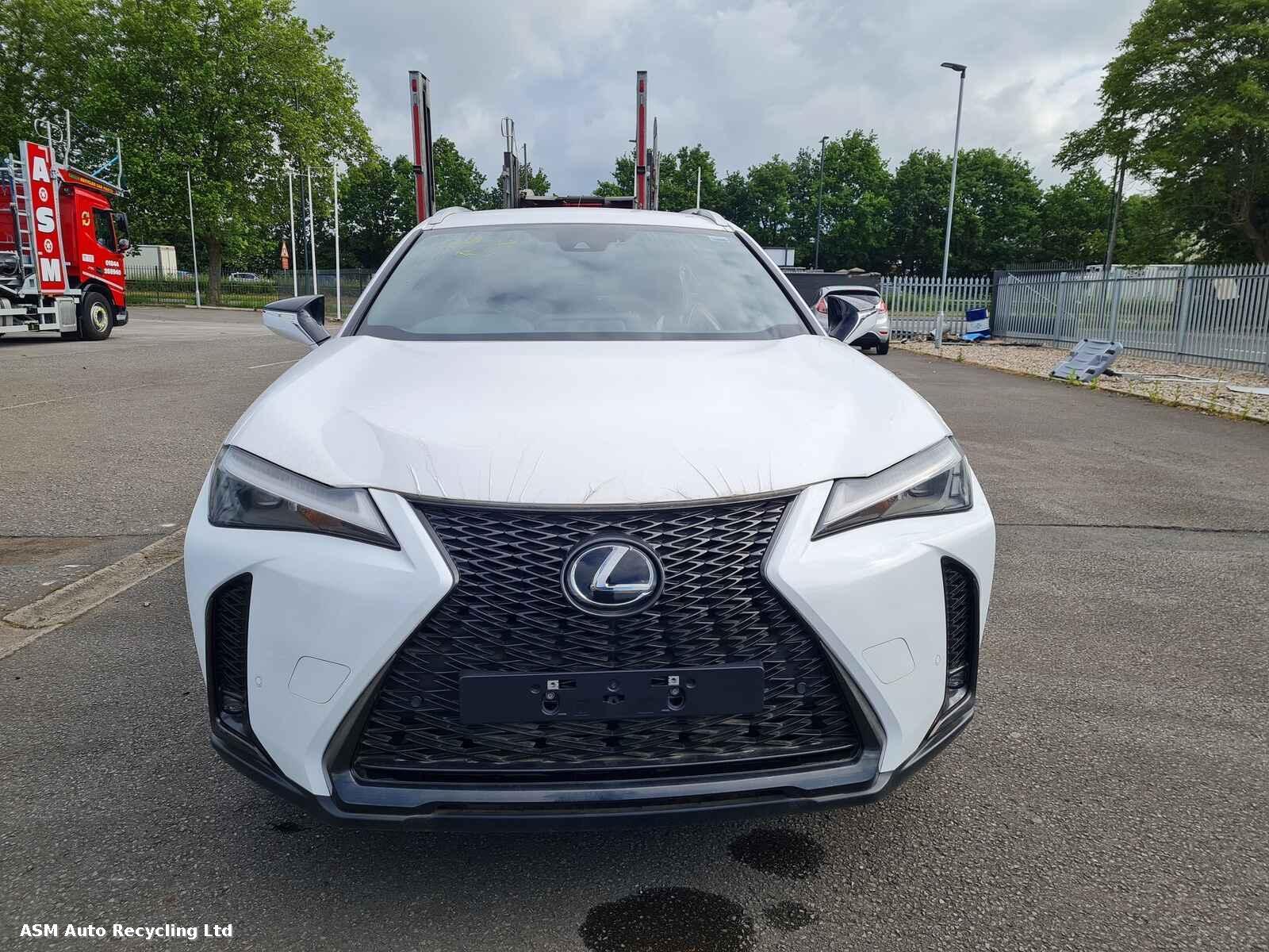 View Auto part Lexus Ux 2024 5 Door Estate Breaking