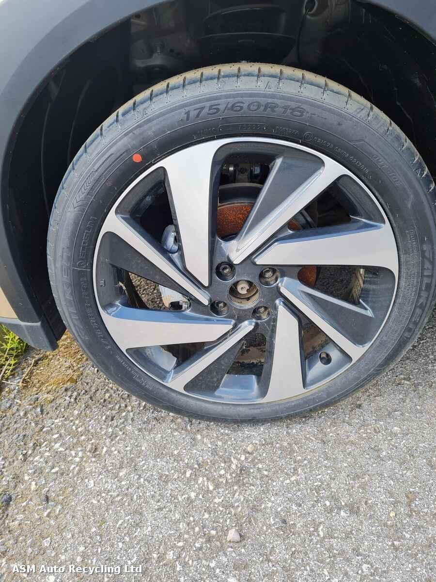 View Auto part Toyota Aygo X 2024 5 Door Hatchback Breaking