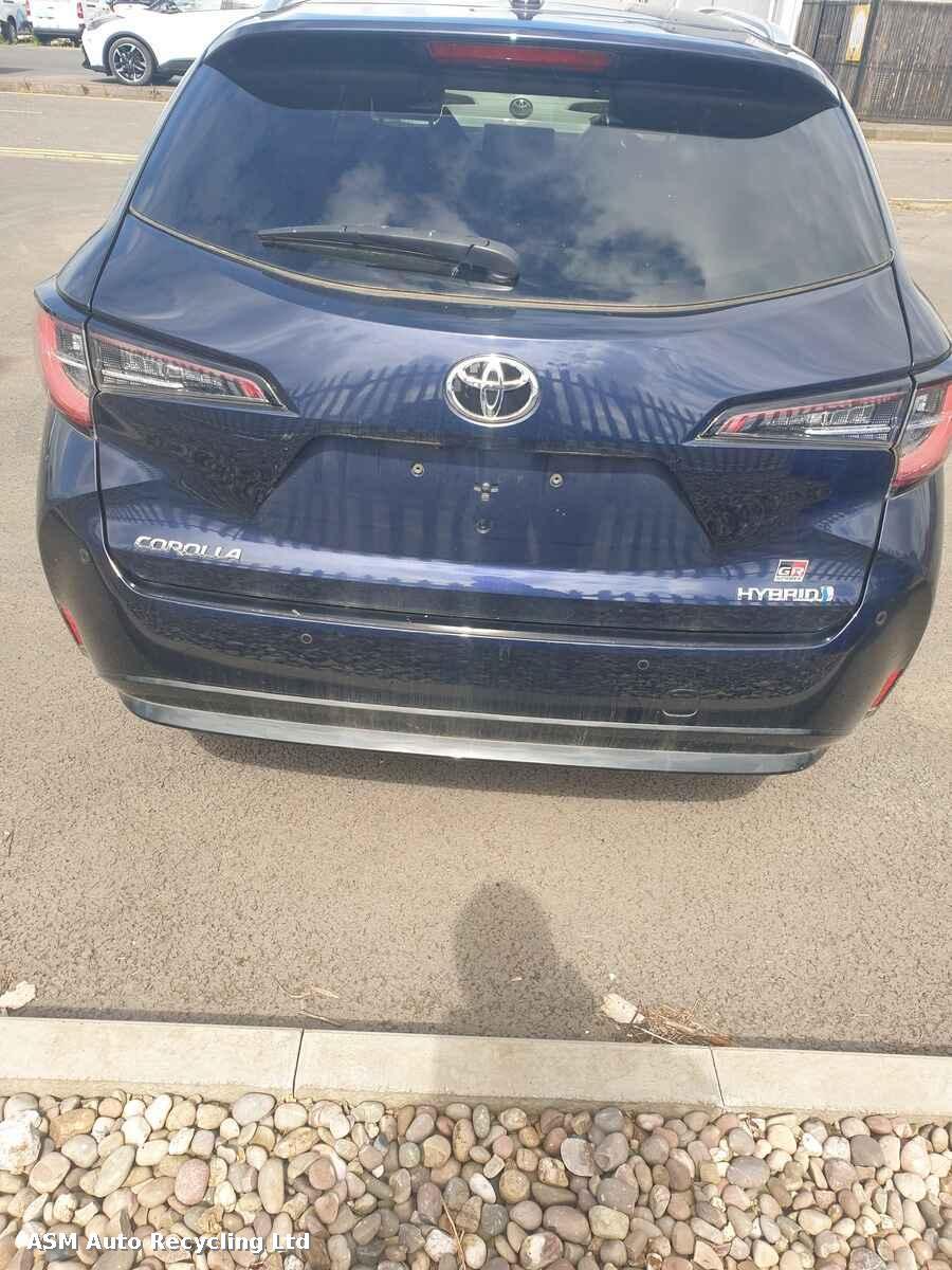 View Auto part Toyota Corolla 2024 5 Door Estate Breaking