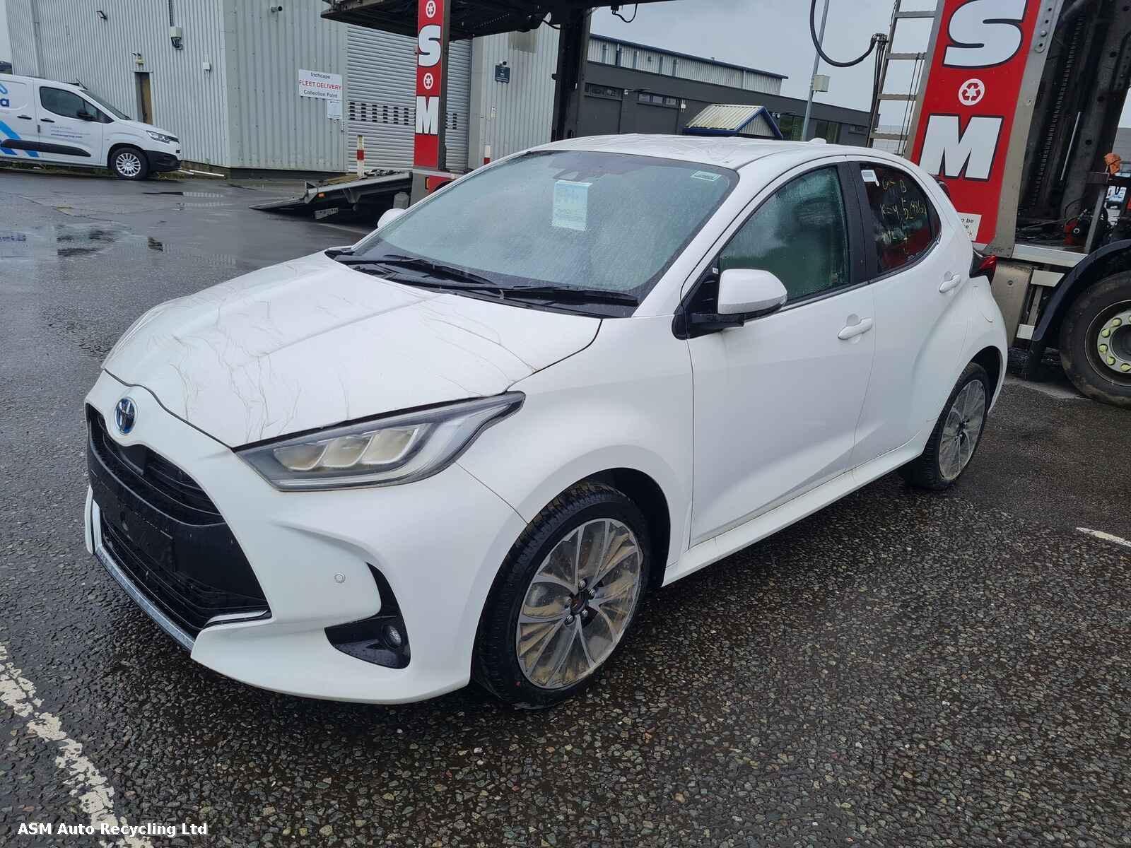 View Auto part Toyota Yaris 2024 5 Door Hatchback Breaking