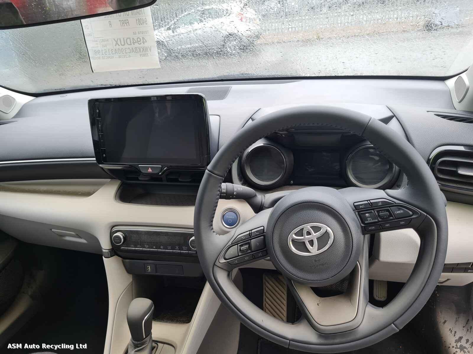View Auto part Toyota Yaris 2024 5 Door Hatchback Breaking