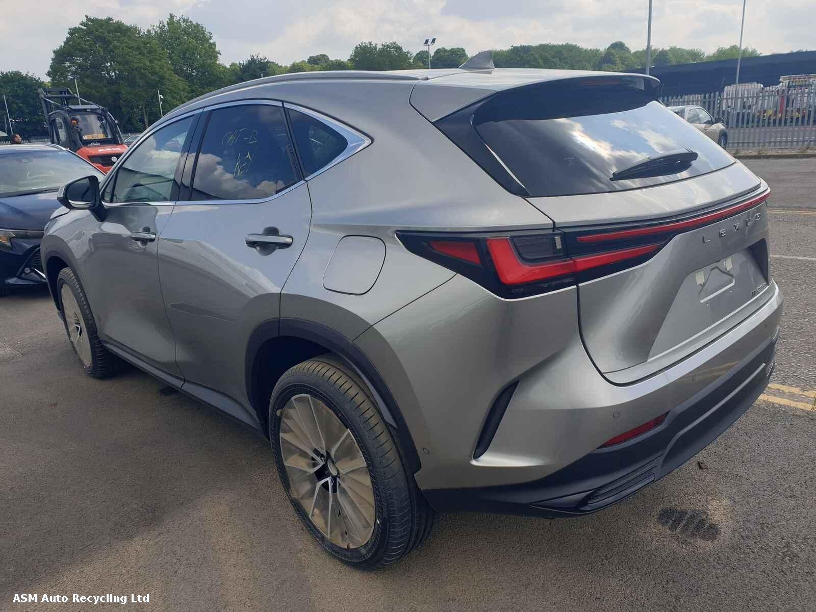 View Auto part Lexus Nx Series 2023 5 Door Estate Breaking