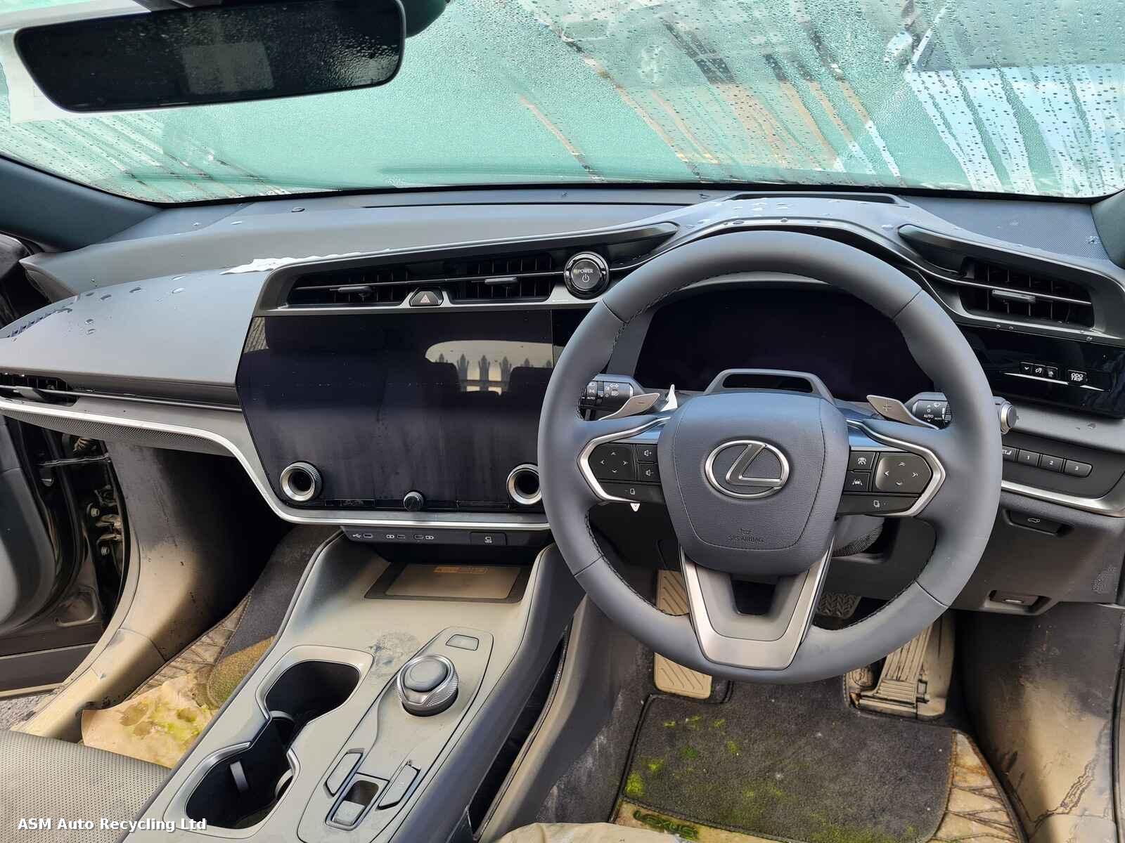 View Auto part Lexus Rz Series 2023 5 Door Estate Breaking
