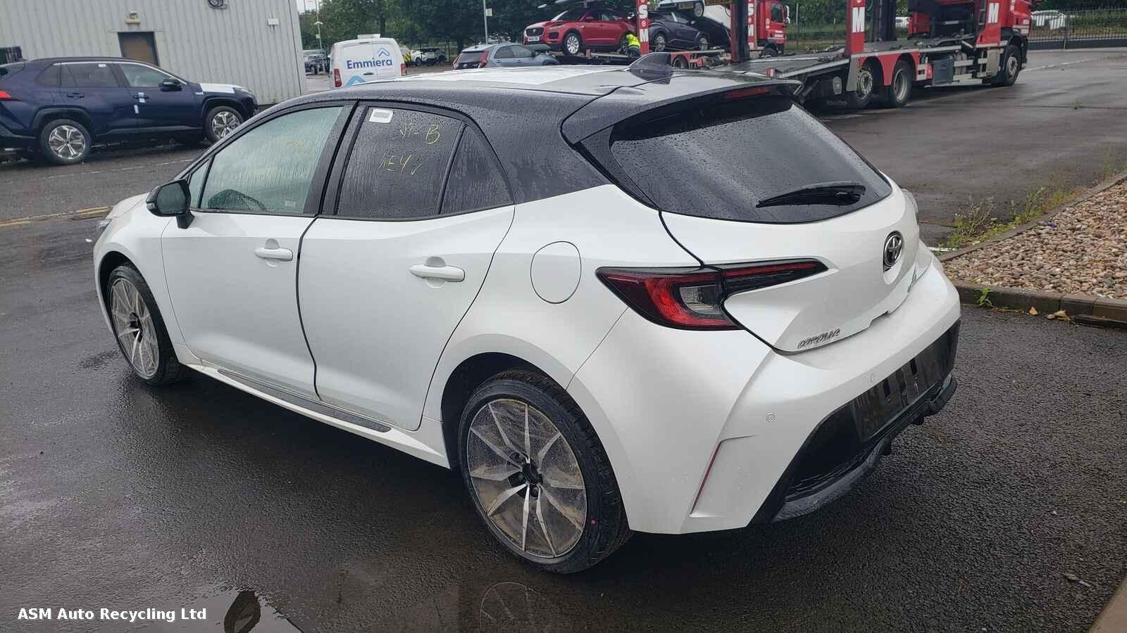 View Auto part Toyota Corolla 2024 5 Door Hatchback Breaking