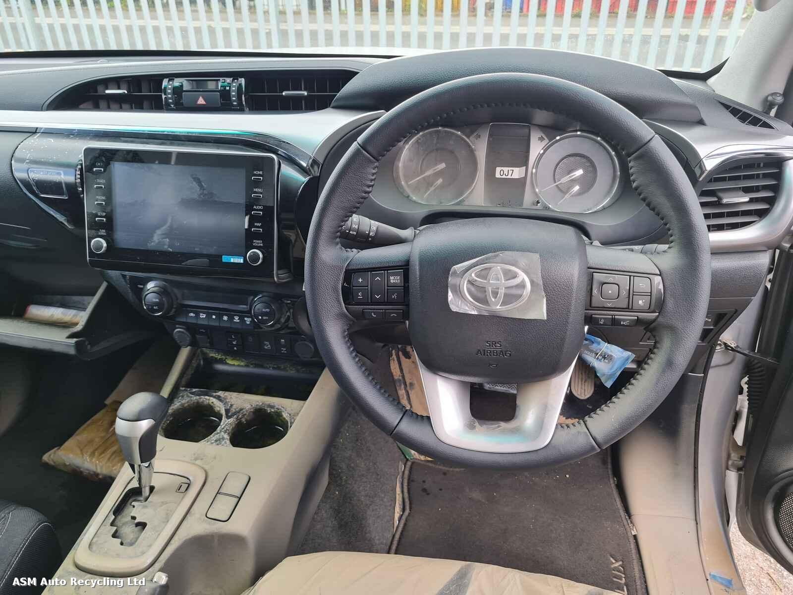 View Auto part Toyota Hilux 2023 Unknown Pickup Breaking