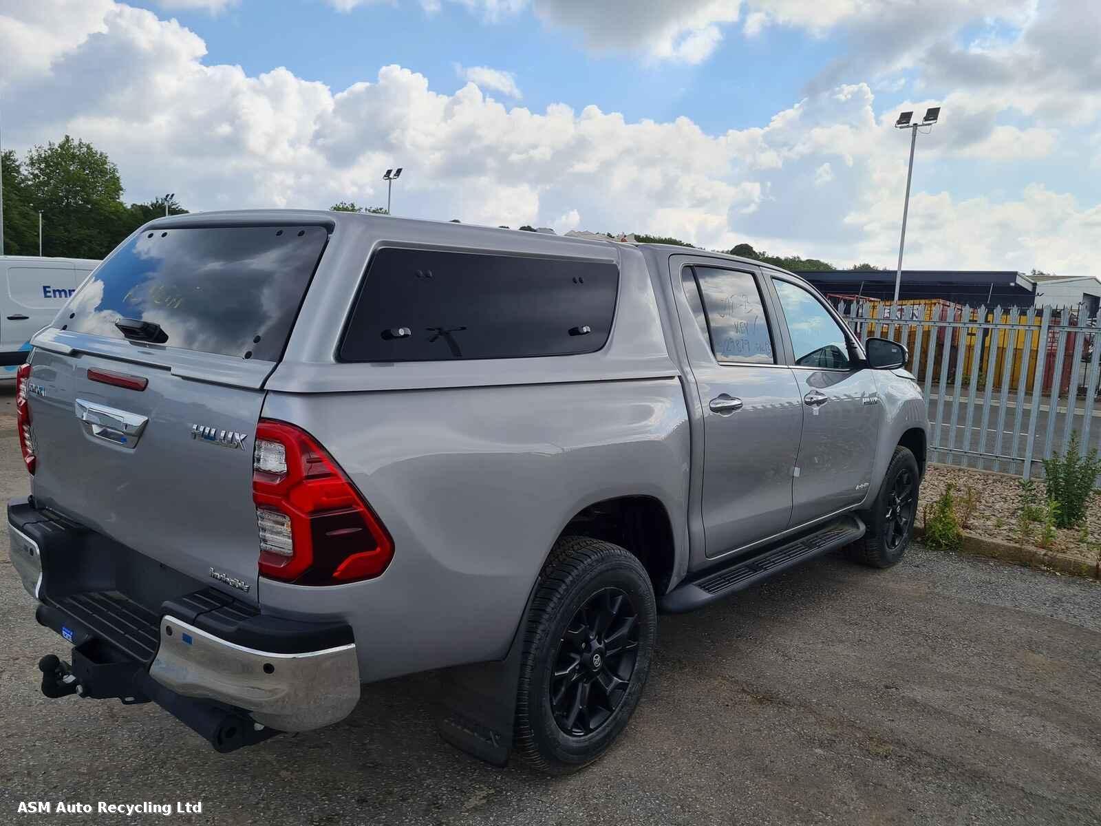 View Auto part Toyota Hilux 2023 Unknown Pickup Breaking