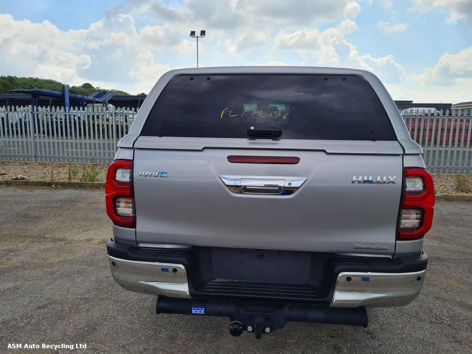View Auto part Toyota Hilux 2023 Unknown Pickup Breaking