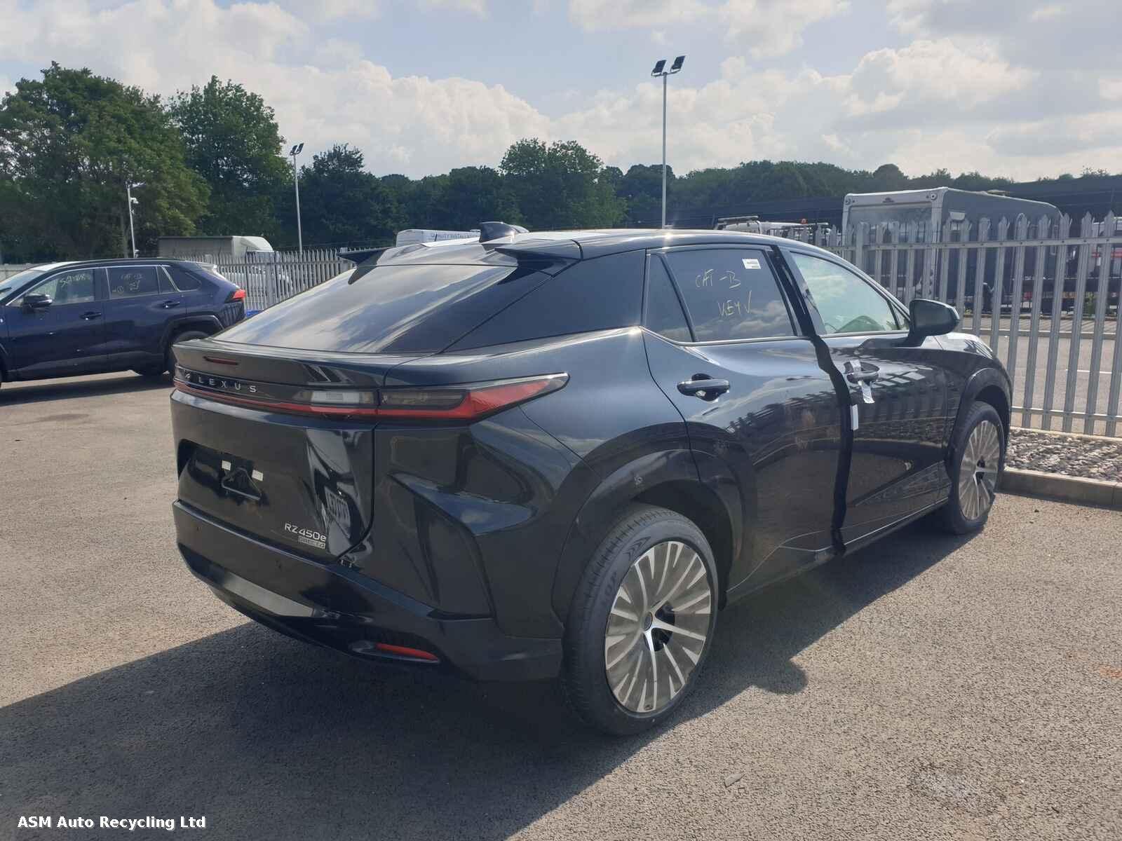 View Auto part Lexus Rz Series 2023 5 Door Estate Breaking