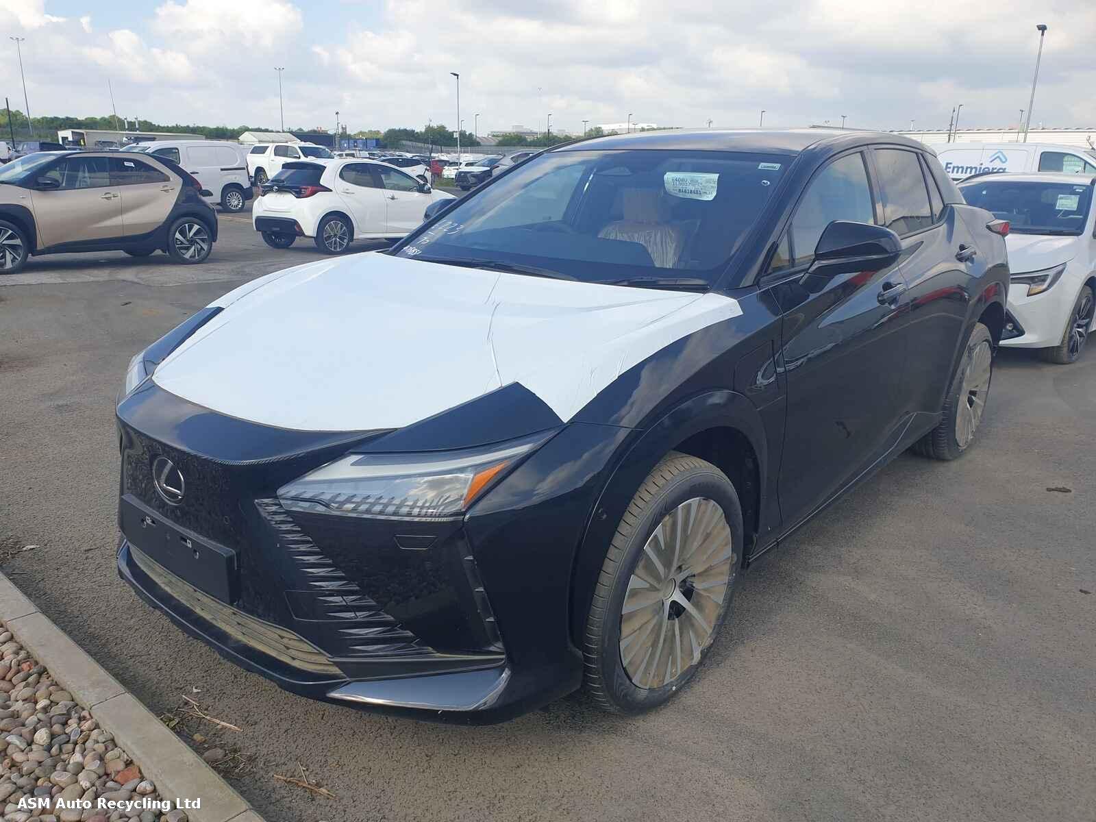 View Auto part Lexus Rz Series 2023 5 Door Estate Breaking