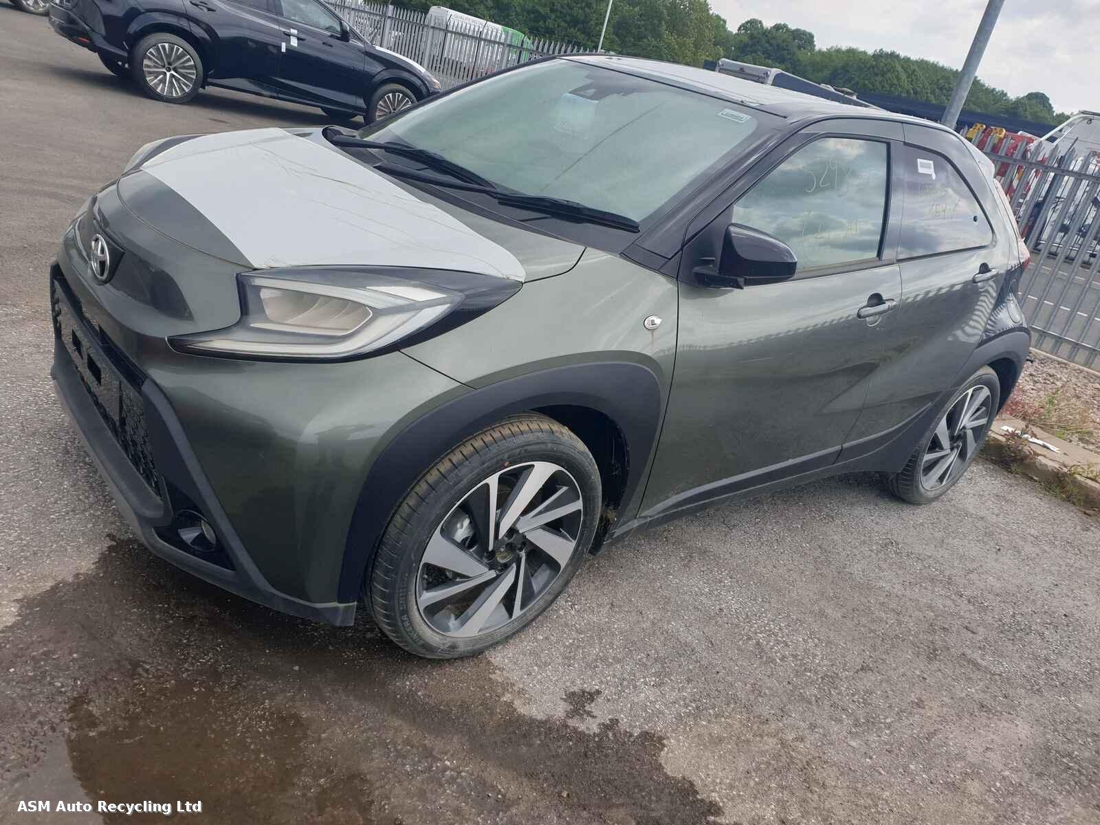 View Auto part Toyota Aygo X 2024 5 Door Hatchback Breaking