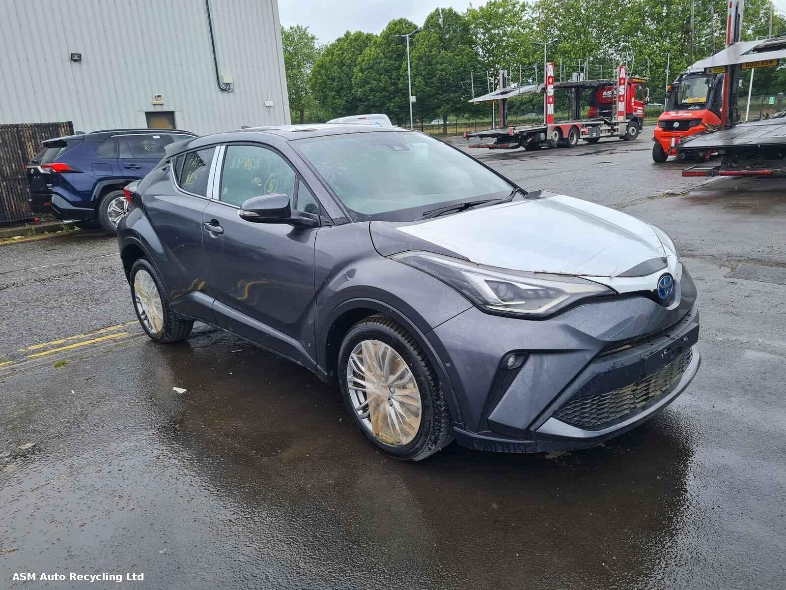 Image for a Toyota C-hr 2024 5 Door Hatchback Breaking