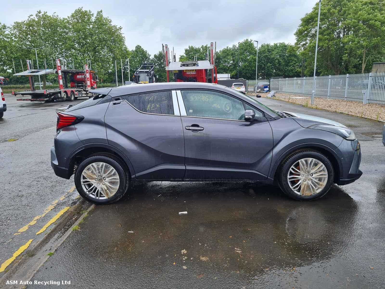View Auto part Toyota C-hr 2024 5 Door Hatchback Breaking