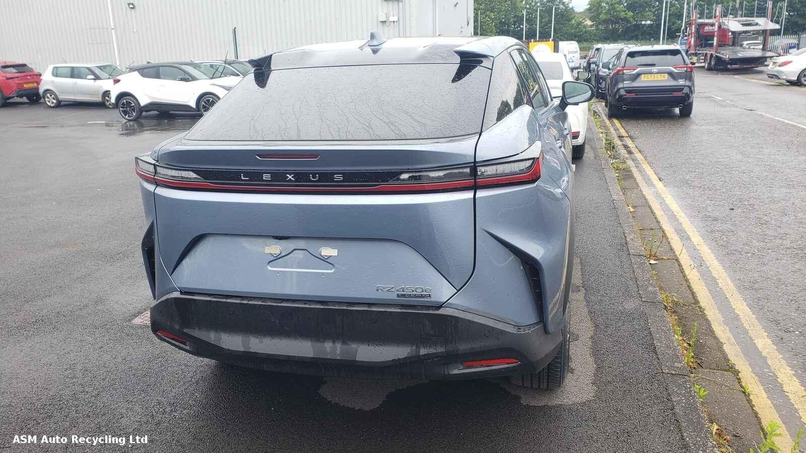 View Auto part Lexus Rz Series 2023 5 Door Estate Breaking