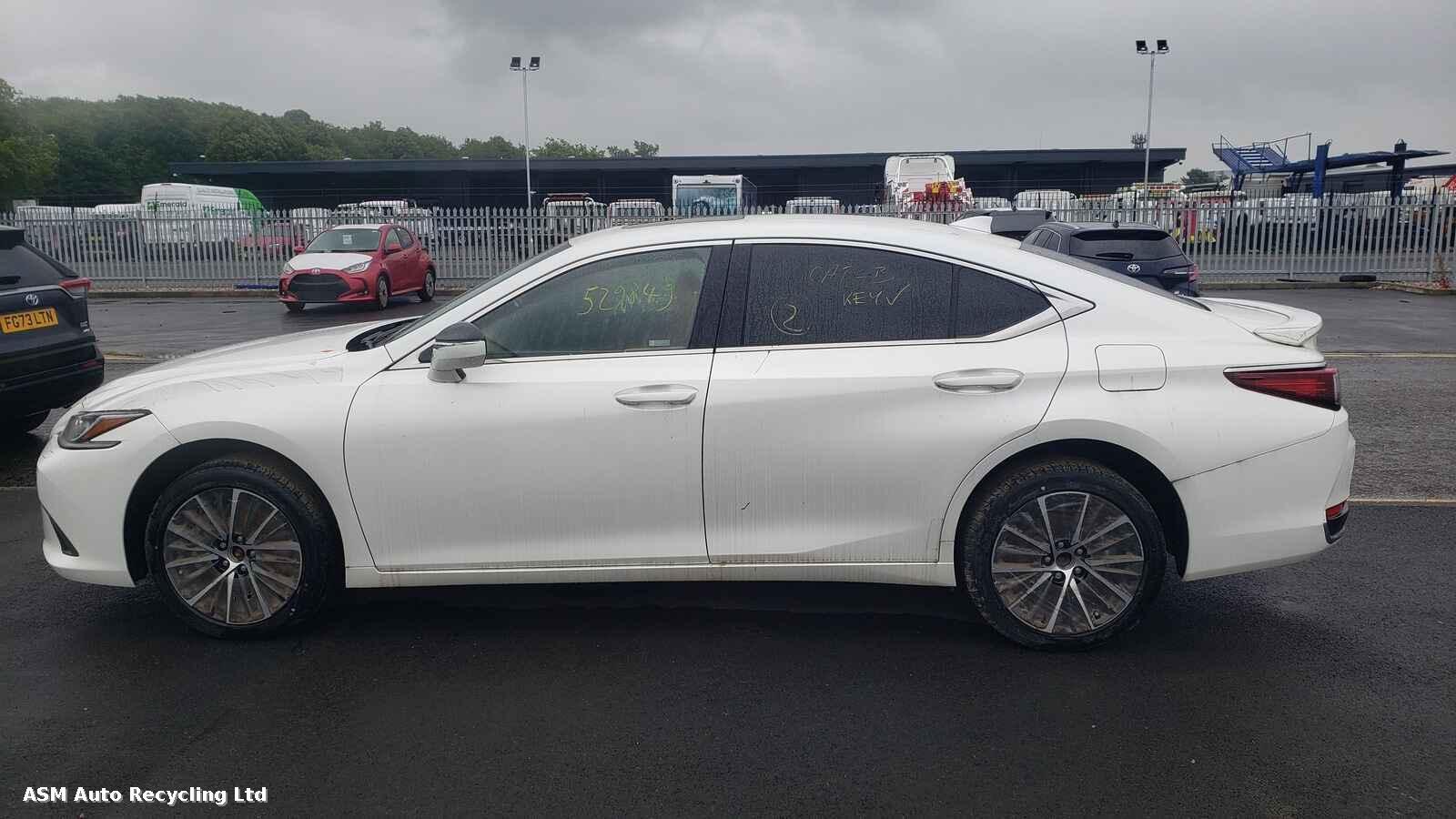 Lexus Es Series 2023 4 Door Saloon Breaking View Auto part Lexus Es Series 2023 4 Door Saloon Breaking