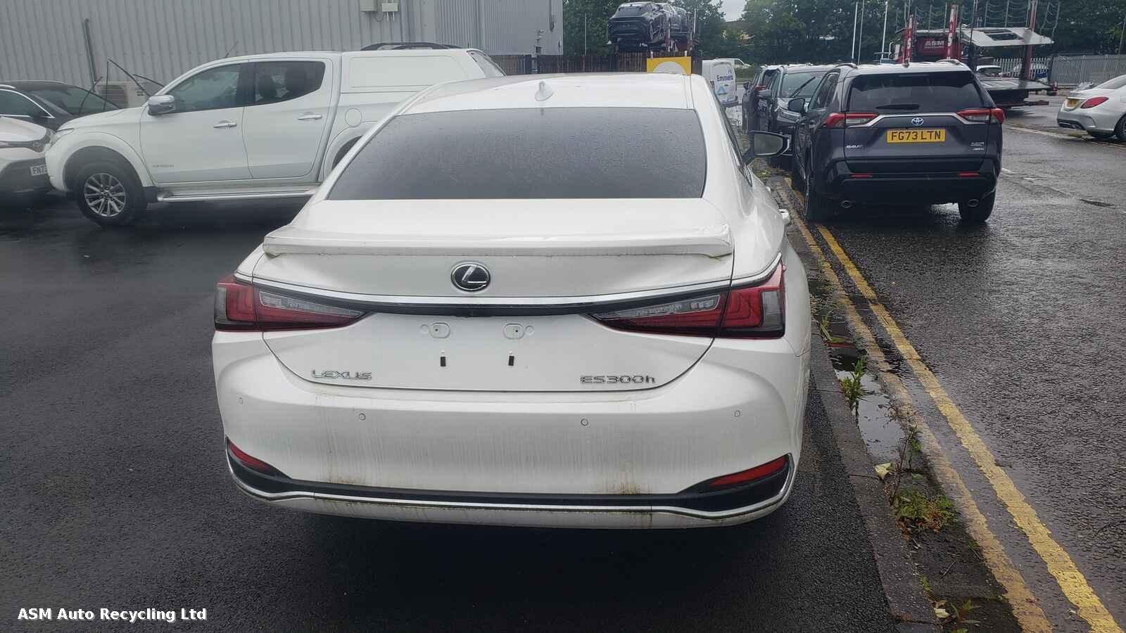 Lexus Es Series 2023 4 Door Saloon Breaking View Auto part Lexus Es Series 2023 4 Door Saloon Breaking