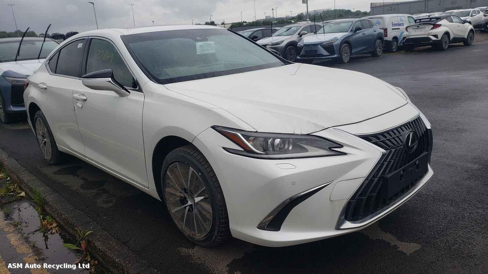Image for a Lexus Es Series 2023 4 Door Saloon Breaking