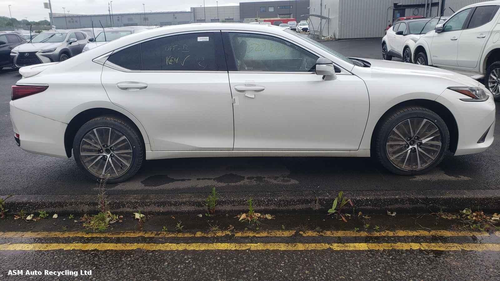 Lexus Es Series 2023 4 Door Saloon Breaking View Auto part Lexus Es Series 2023 4 Door Saloon Breaking