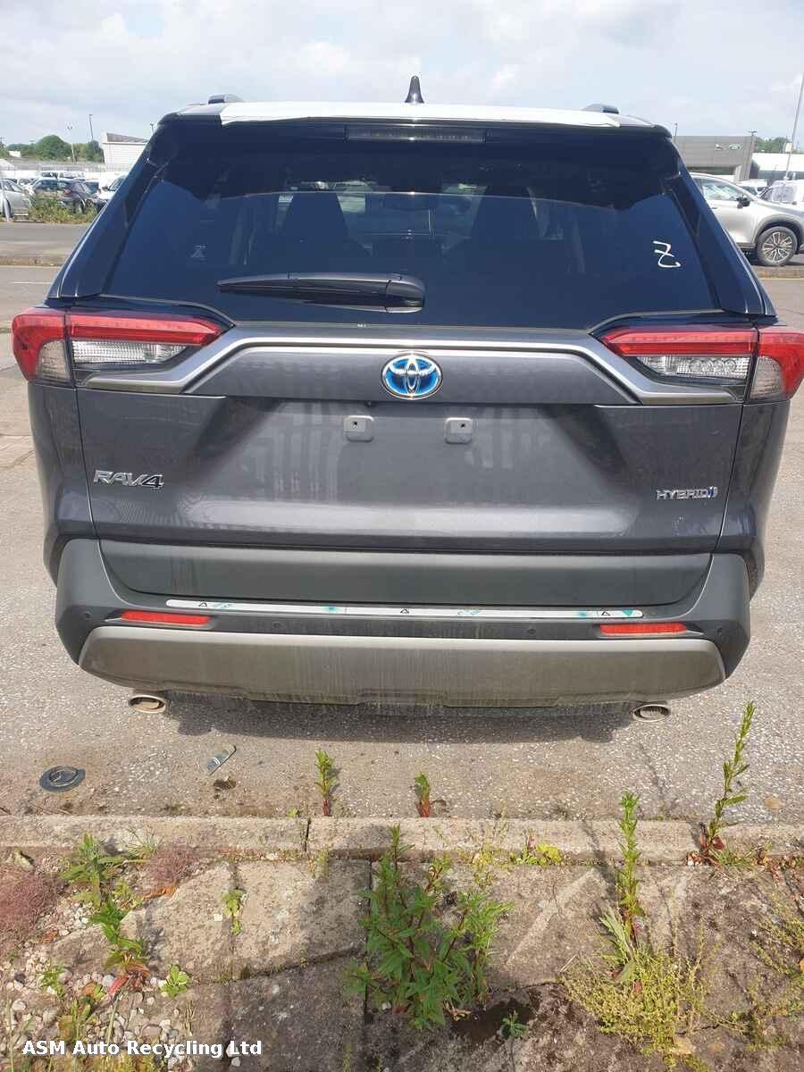 View Auto part Toyota Rav 4 2023 5 Door Estate Breaking
