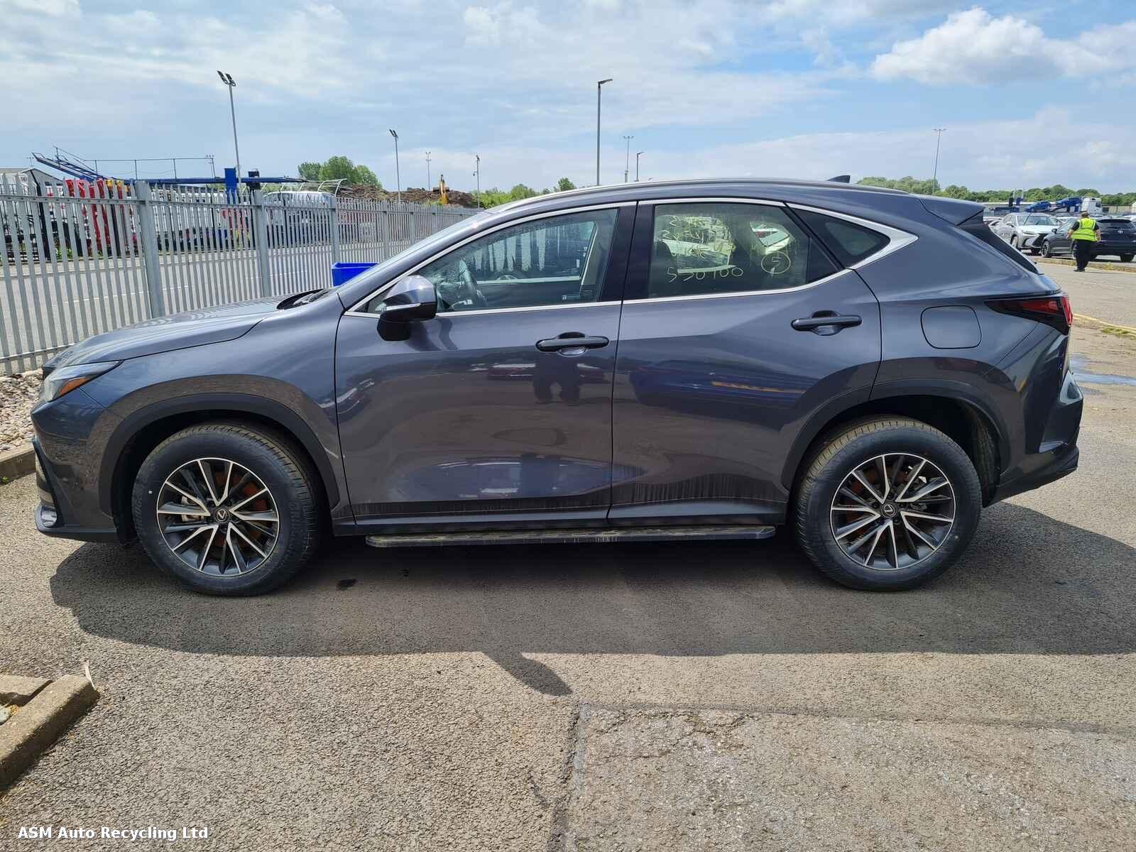 View Auto part Lexus Nx Series 2023 5 Door Estate Breaking