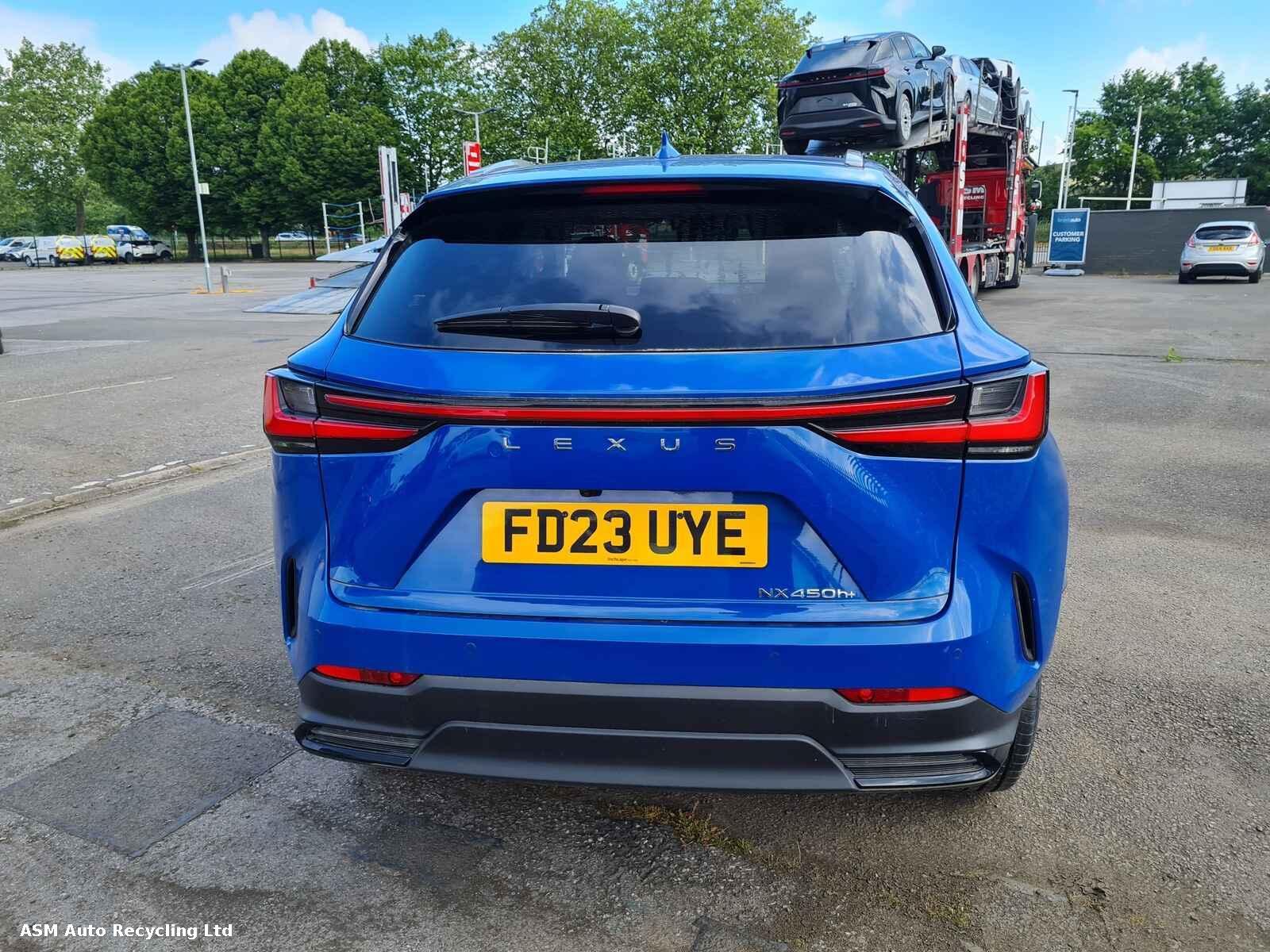 View Auto part Lexus Nx Series 2023 5 Door Estate Breaking