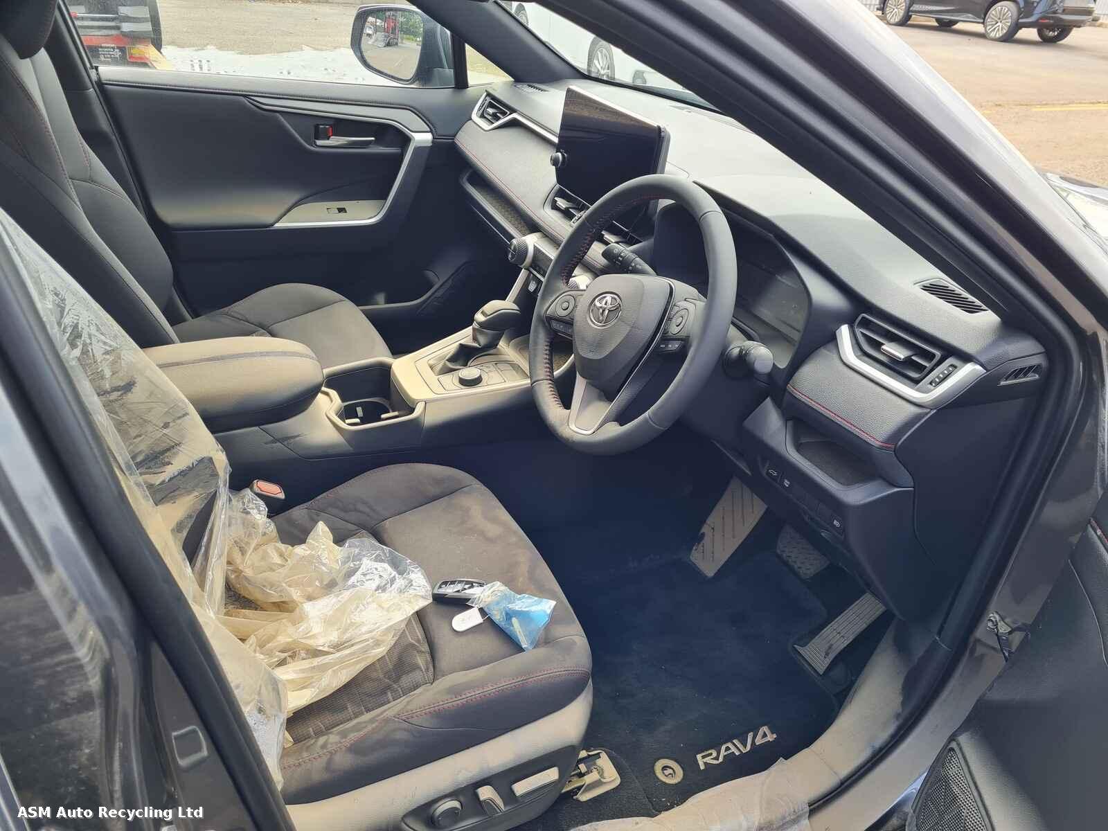 View Auto part Toyota Rav 4 2023 5 Door Estate Breaking