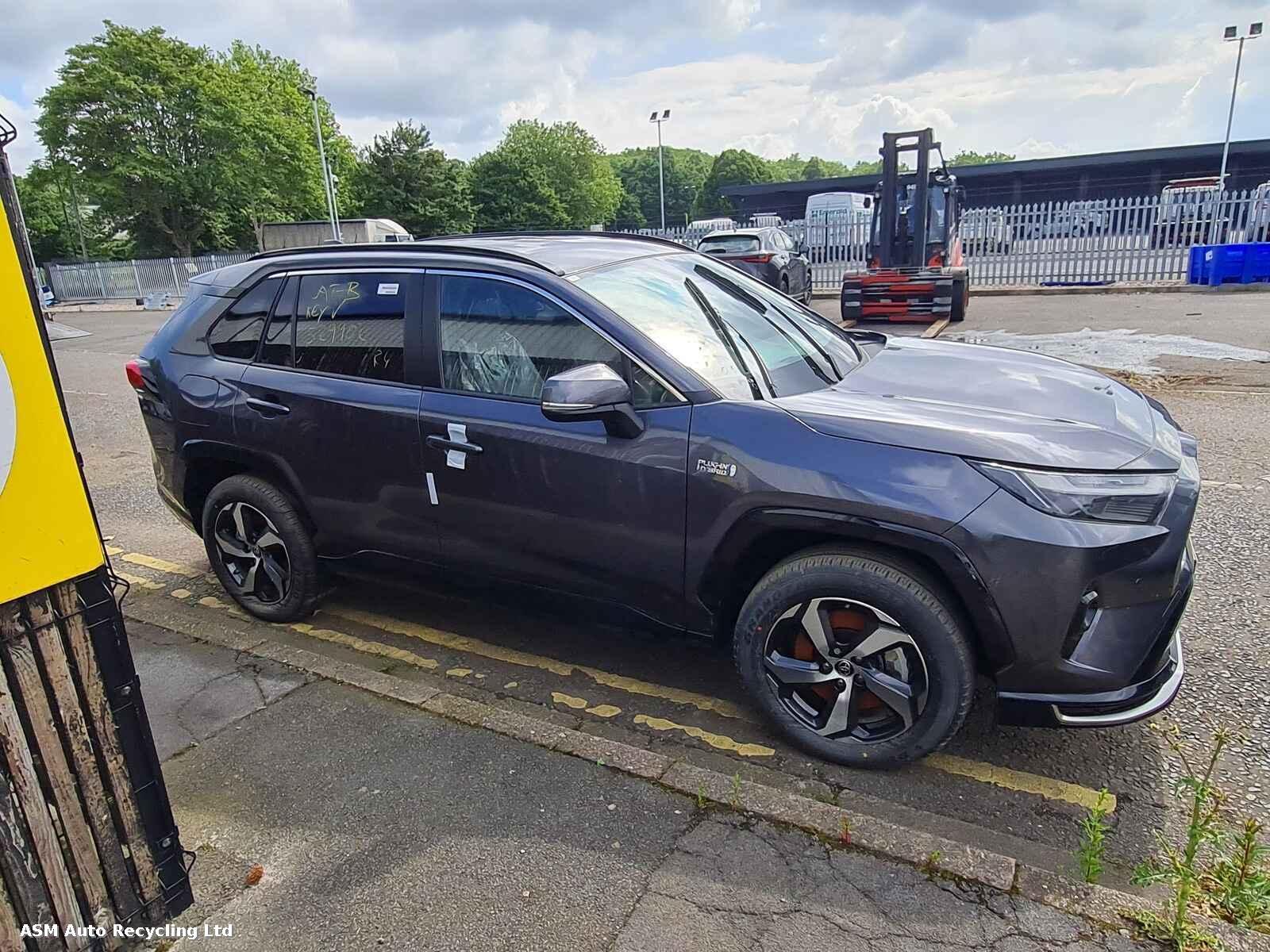 View Auto part Toyota Rav 4 2023 5 Door Estate Breaking