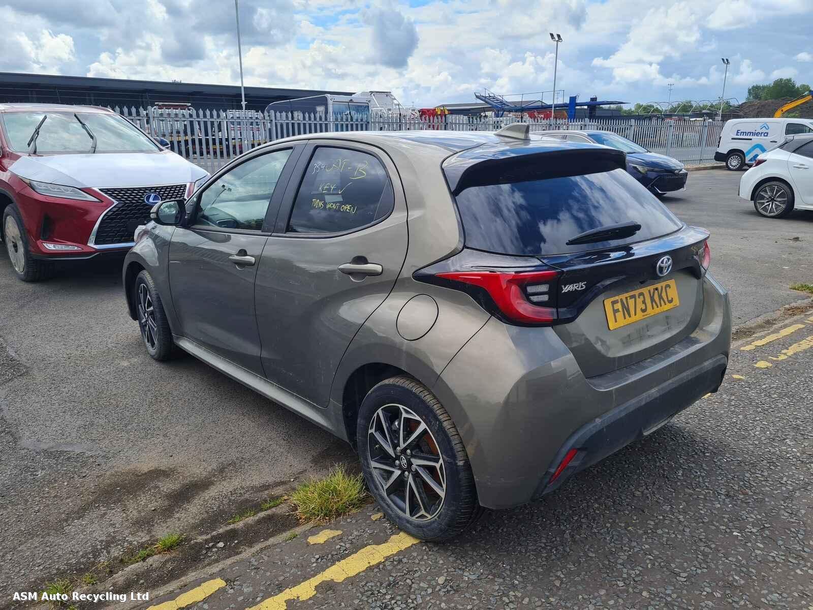 View Auto part Toyota Yaris 2023 5 Door Hatchback Breaking