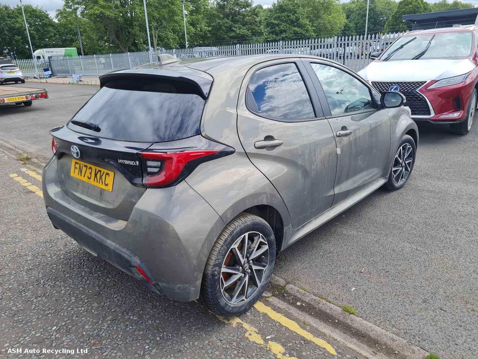 View Auto part Toyota Yaris 2023 5 Door Hatchback Breaking