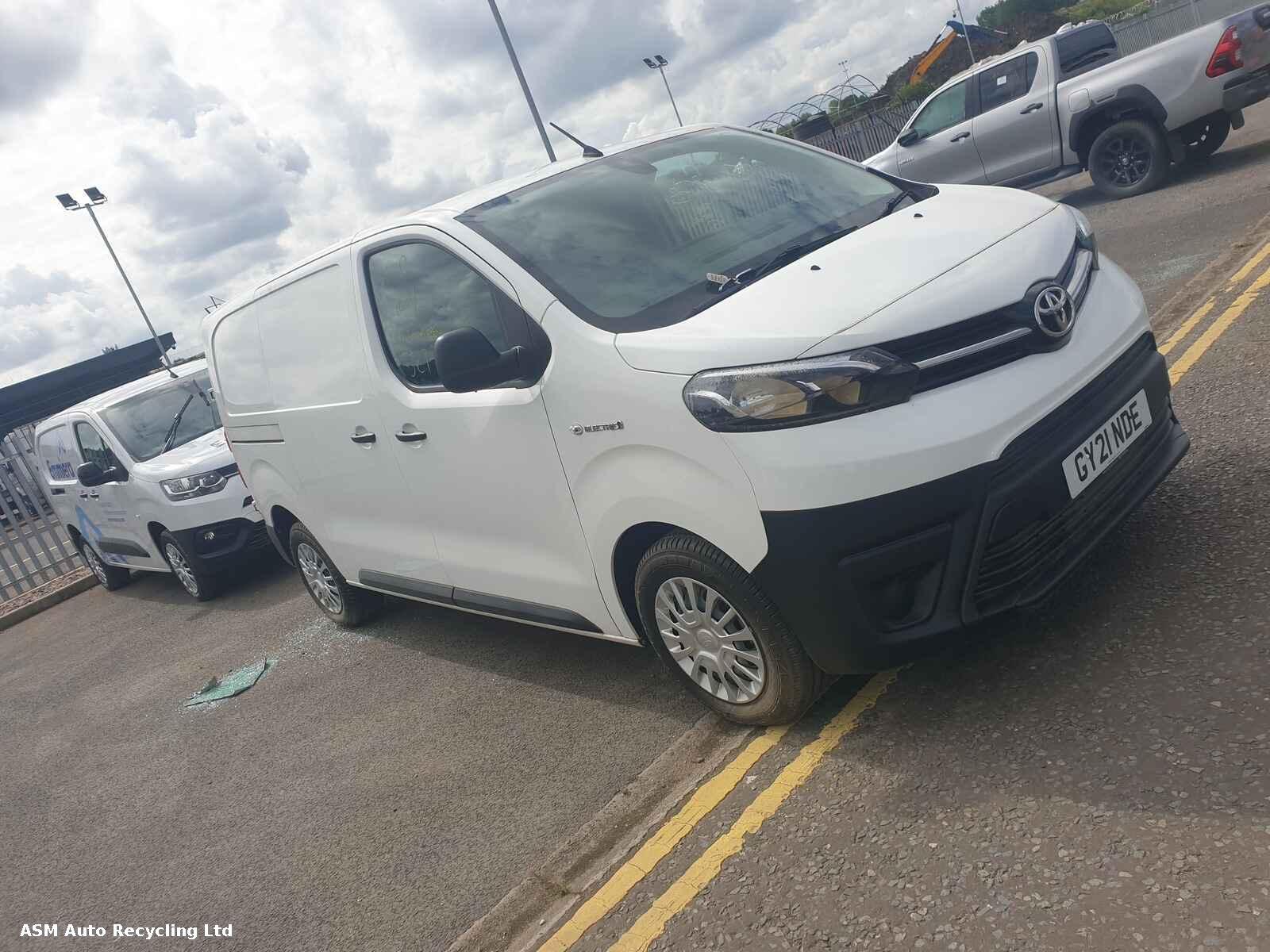 Image for a Toyota Proace 2021 Unknown Van Breaking