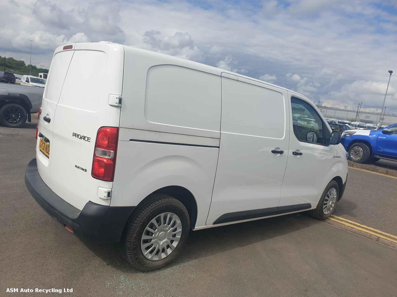 View Auto part Toyota Proace 2021 Unknown Van Breaking