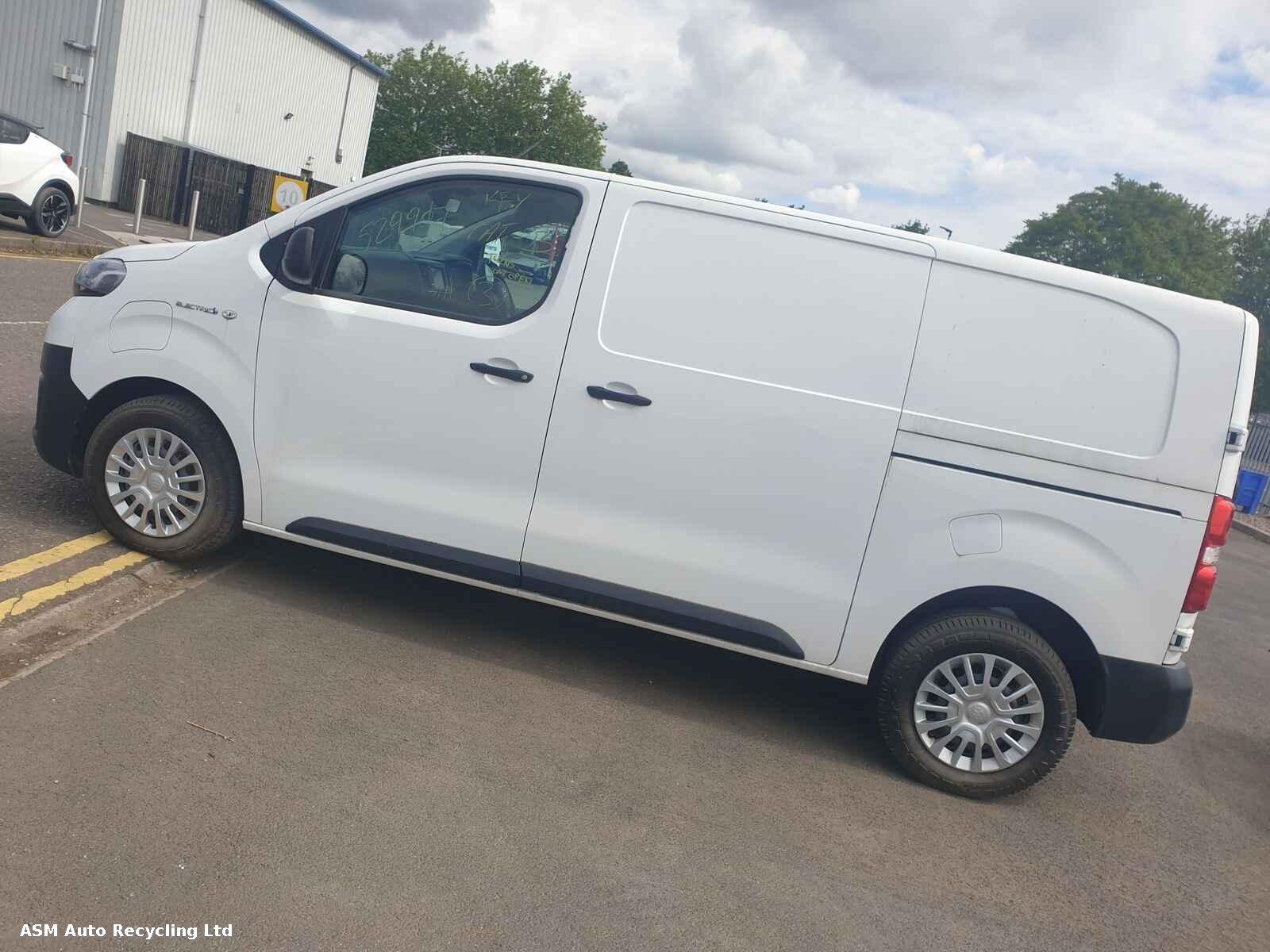 View Auto part Toyota Proace 2021 Unknown Van Breaking