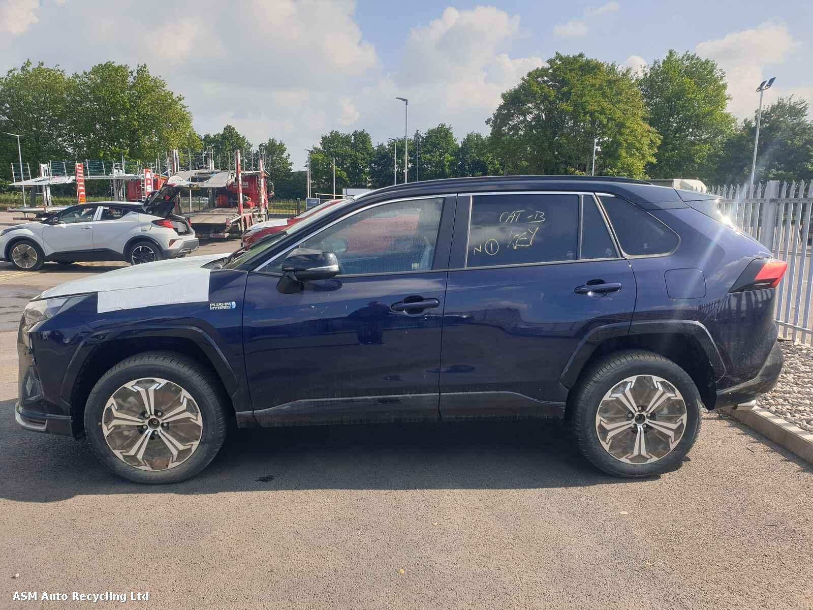 View Auto part Toyota Rav 4 2023 5 Door Estate Breaking