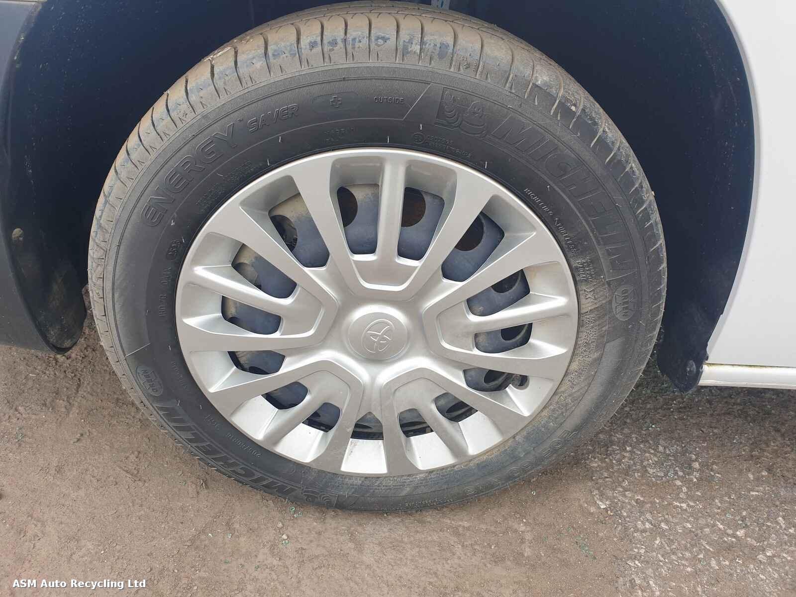 View Auto part Toyota Proace City 2023 Unknown Van Breaking